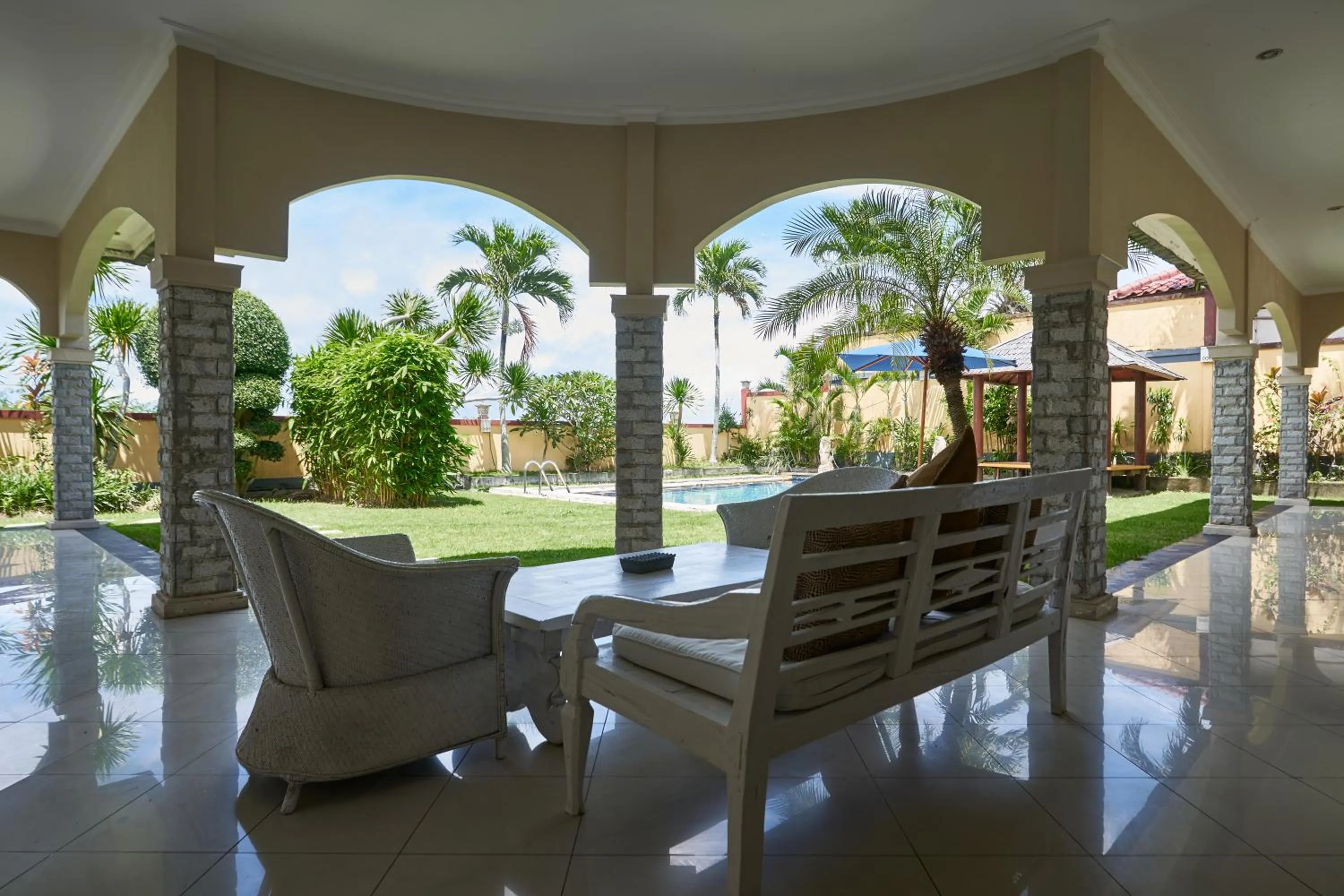 Kitchen or kitchenette in The Beverly Hills Bali Villas Jimbaran
