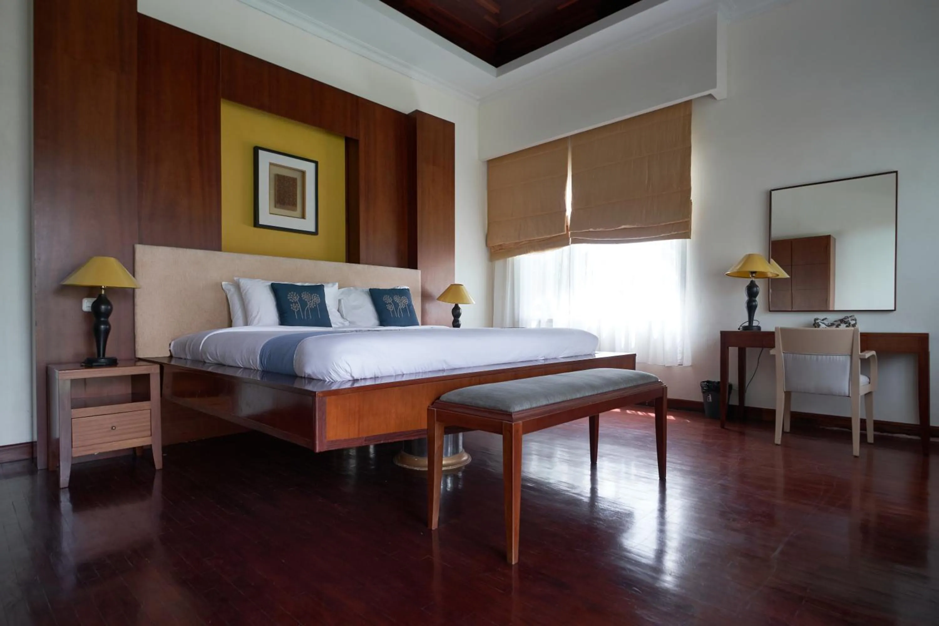 Bed in The Beverly Hills Bali Villas Jimbaran
