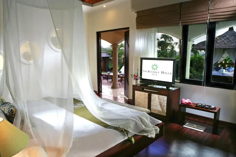 Bed in The Beverly Hills Bali Villas Jimbaran