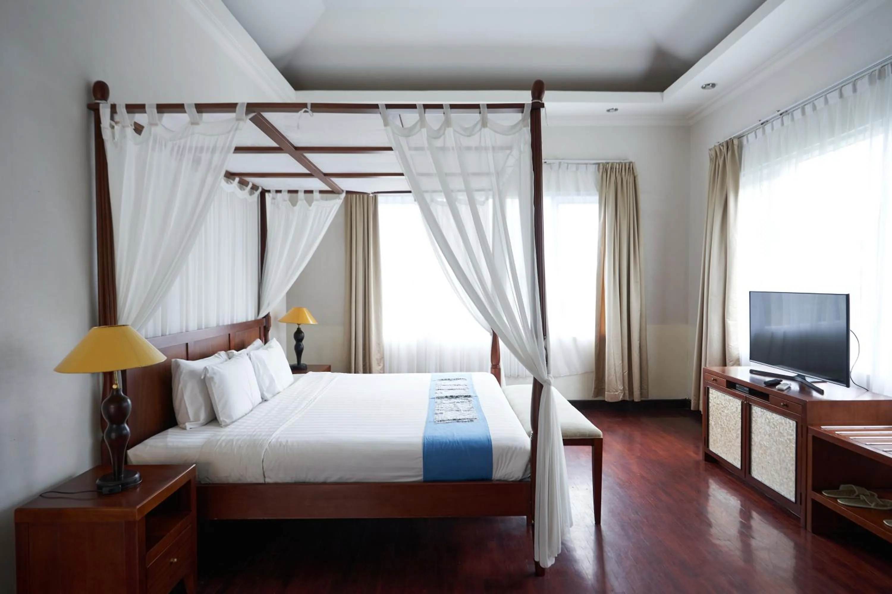 Bedroom, Bed in The Beverly Hills Bali Villas Jimbaran