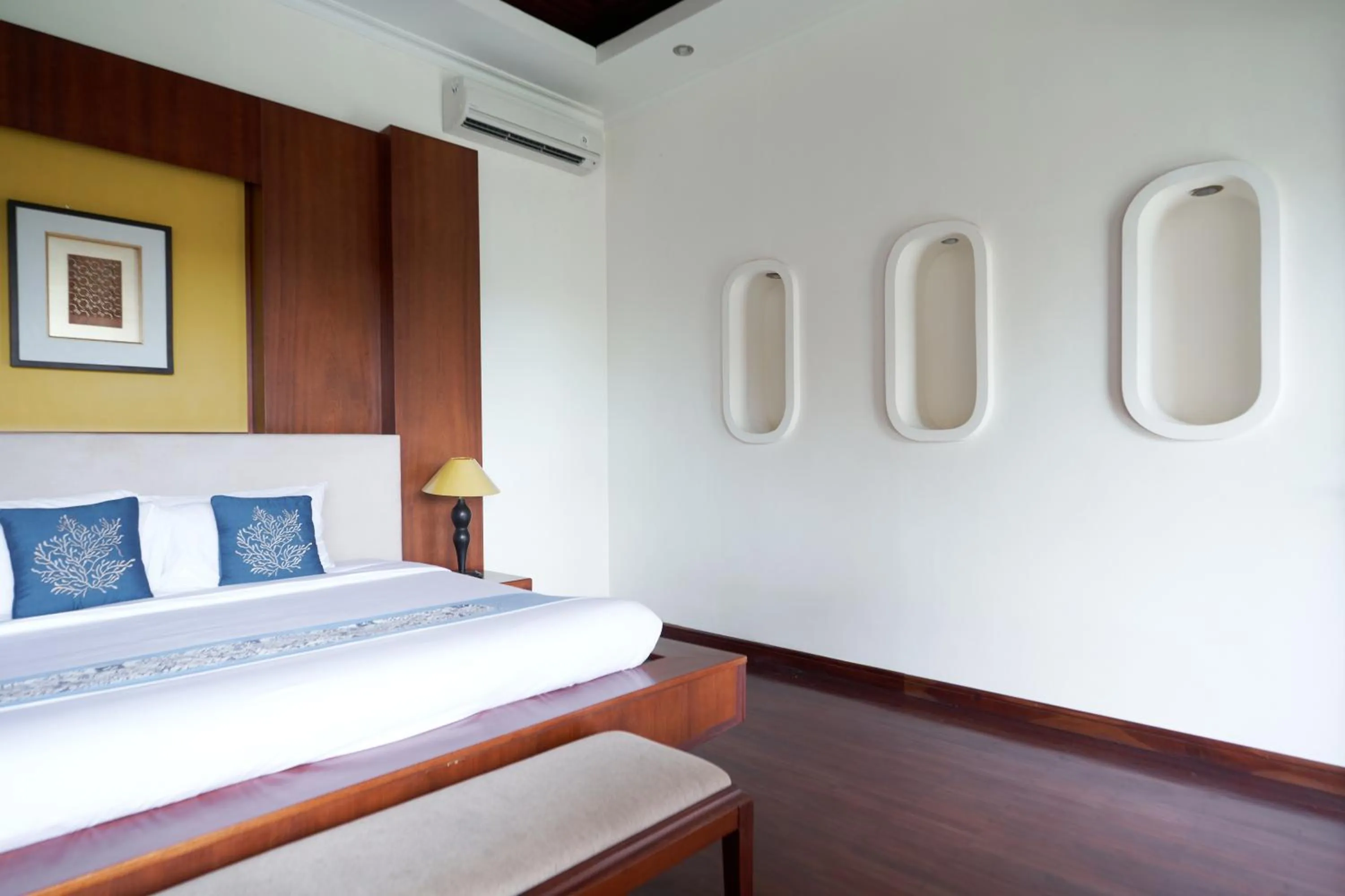 Bed in The Beverly Hills Bali Villas Jimbaran