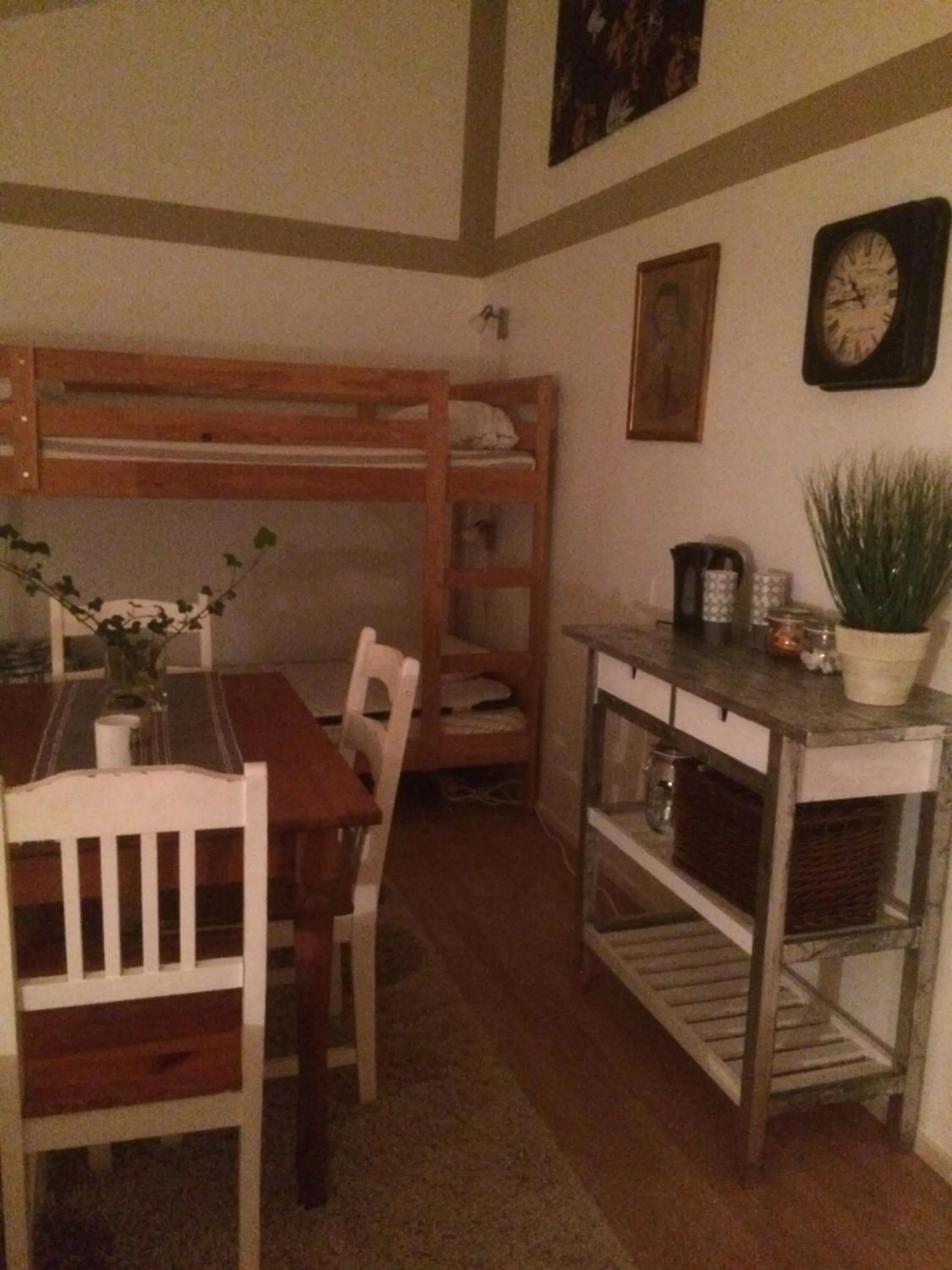 Dining area in Vånga Hostel
