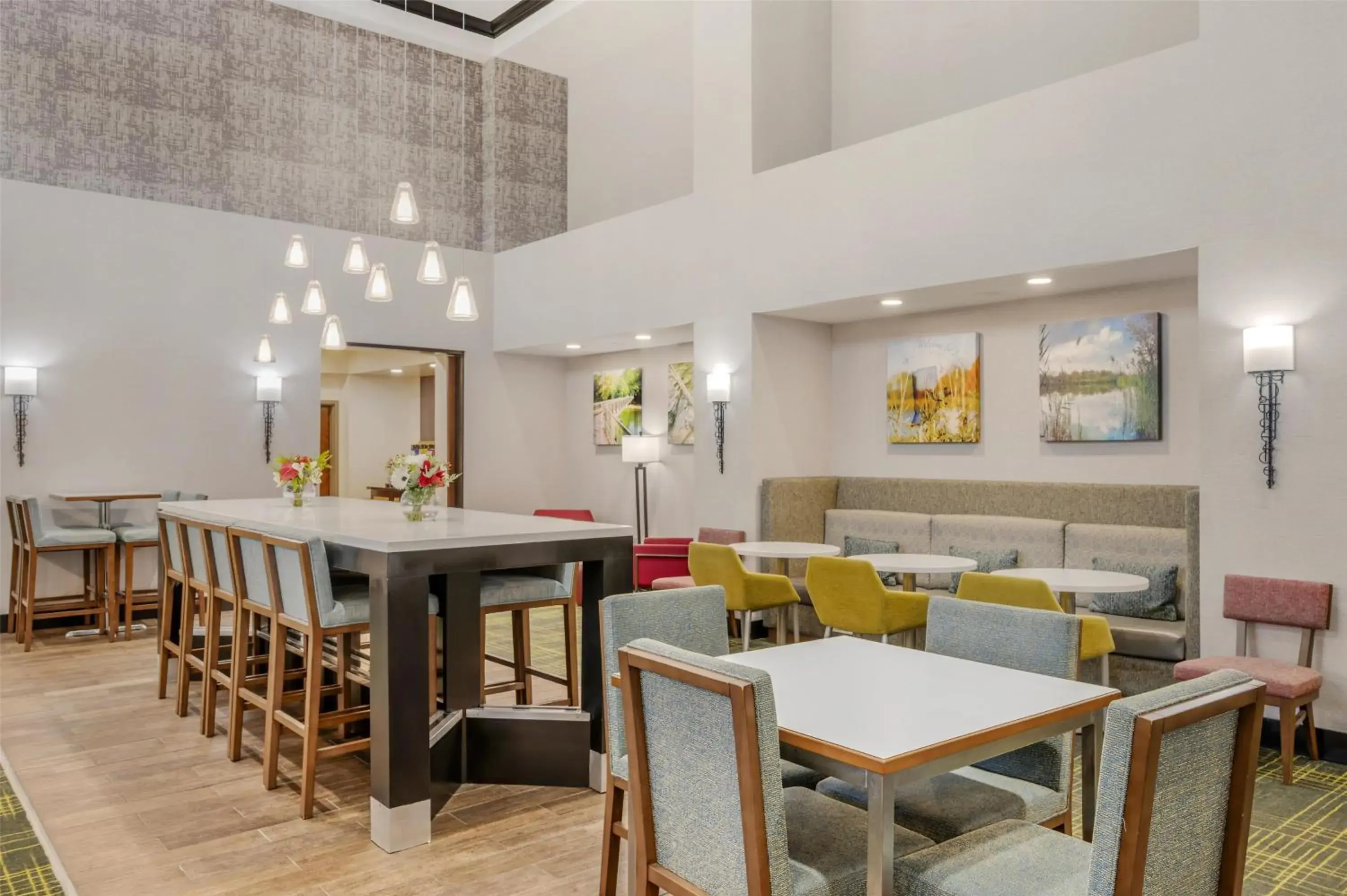 Lobby or reception in Hampton Inn & Suites Crawfordsville Lobby or reception in Hampton Inn & Suites Crawfordsville