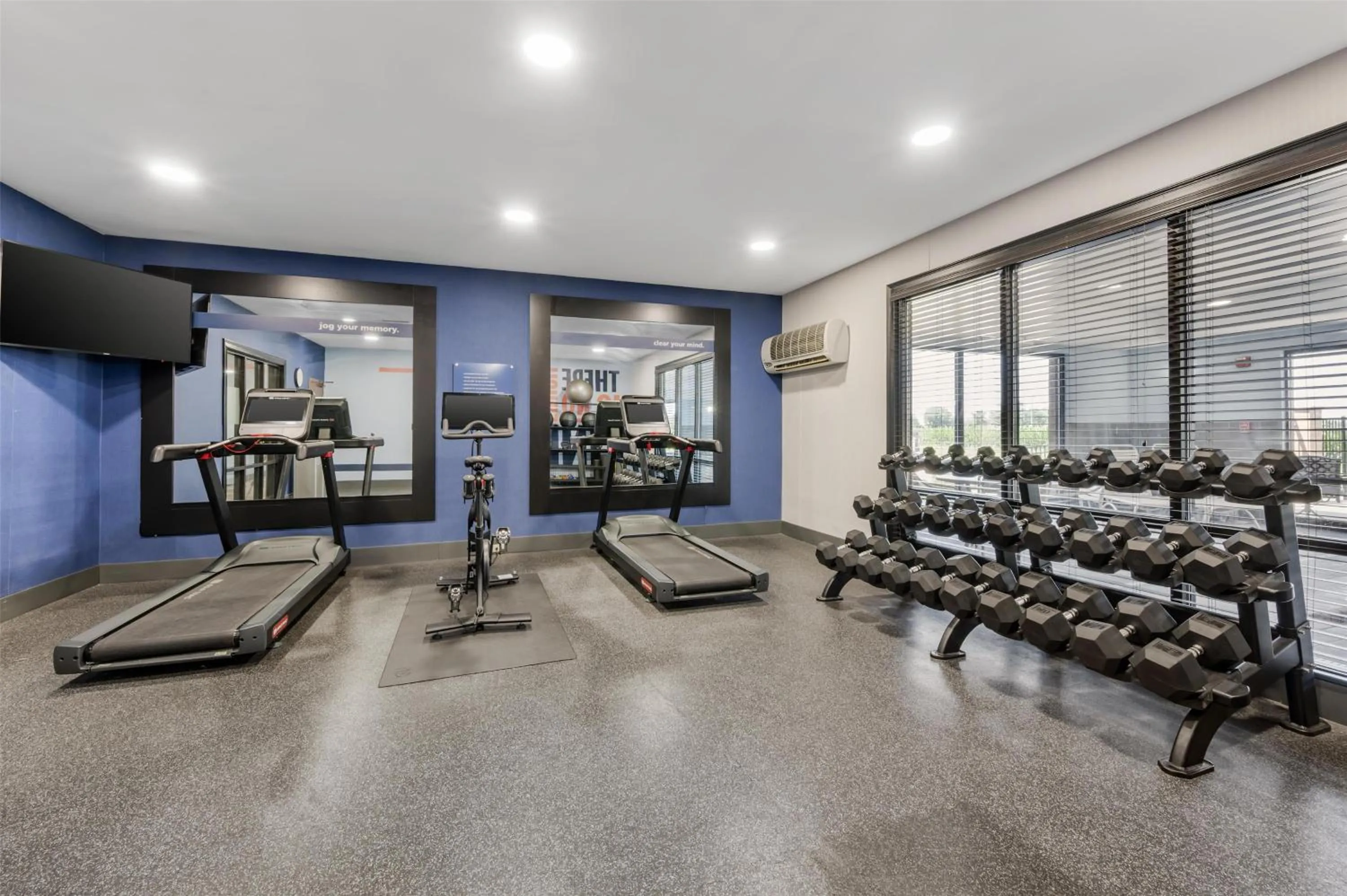 Fitness centre/facilities in Hampton Inn & Suites Crawfordsville