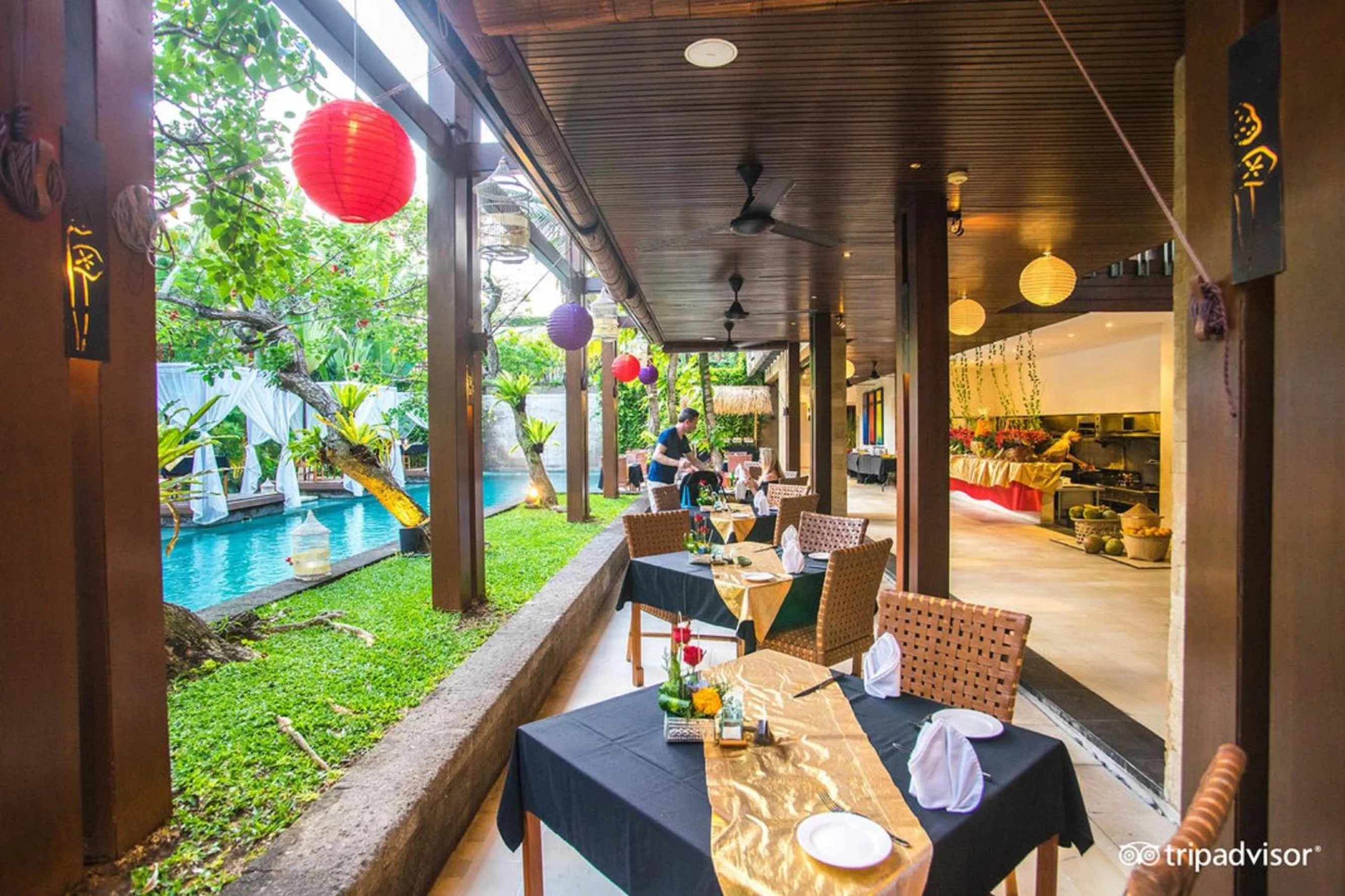 Restaurant/places to eat in The Elysian Boutique Villa Hotel