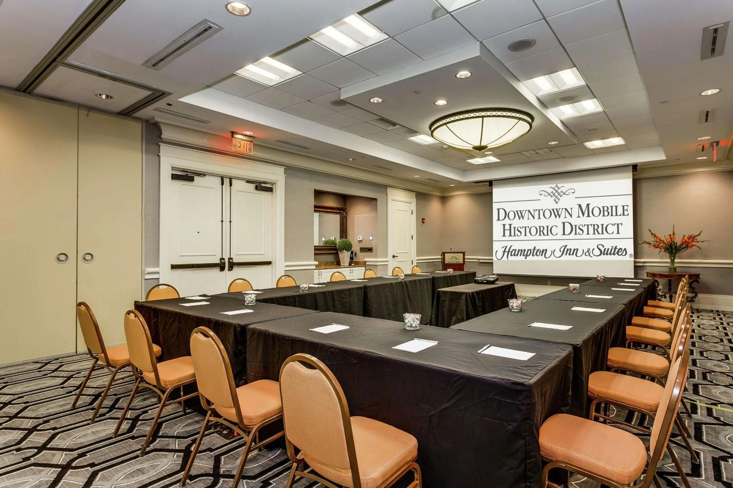 Meeting/conference room in Hampton Inn & Suites Mobile - Downtown Historic District