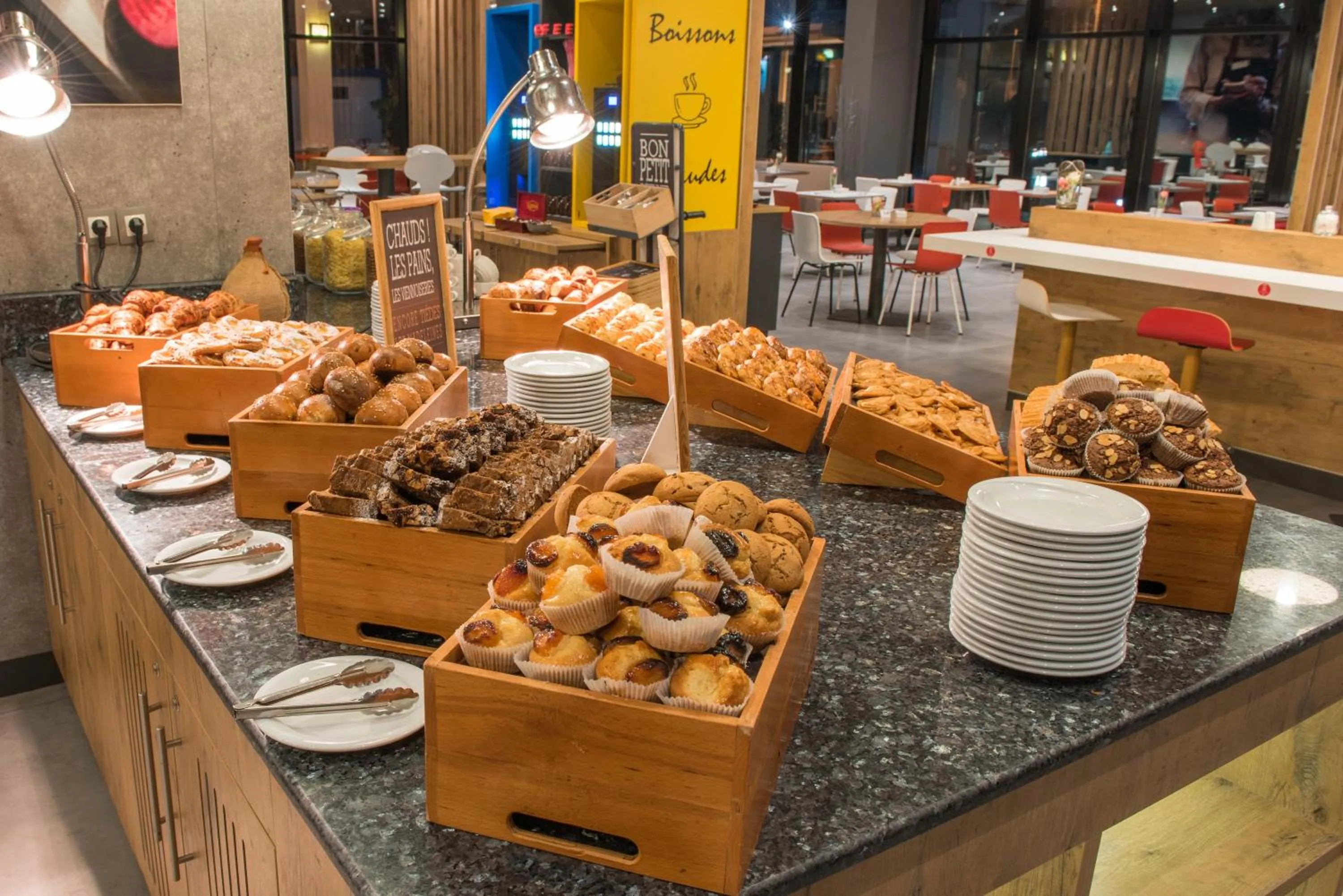 Restaurant/places to eat in Atlantis Alger Aéroport ex Ibis