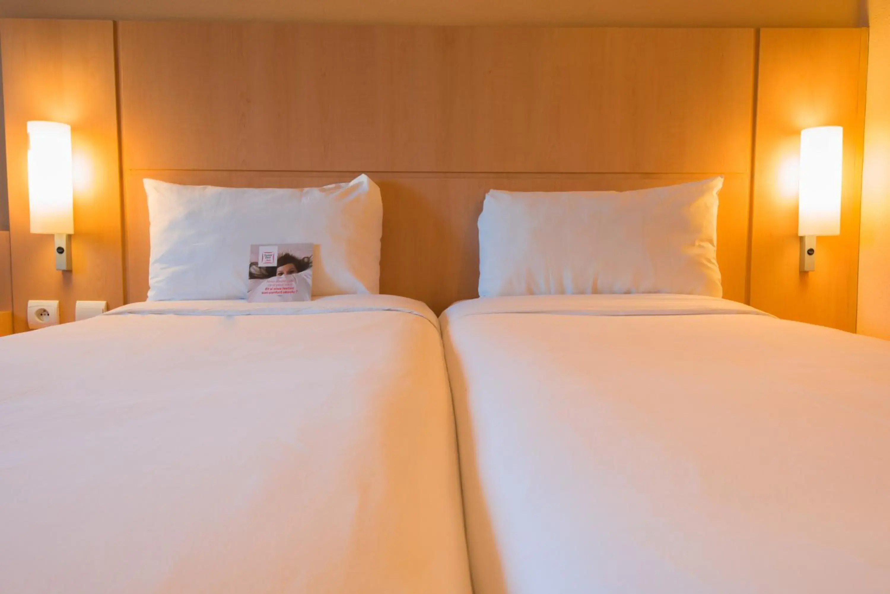 Bedroom, Bed in ibis Alger Aéroport Bedroom, Bed in ibis Alger Aéroport
