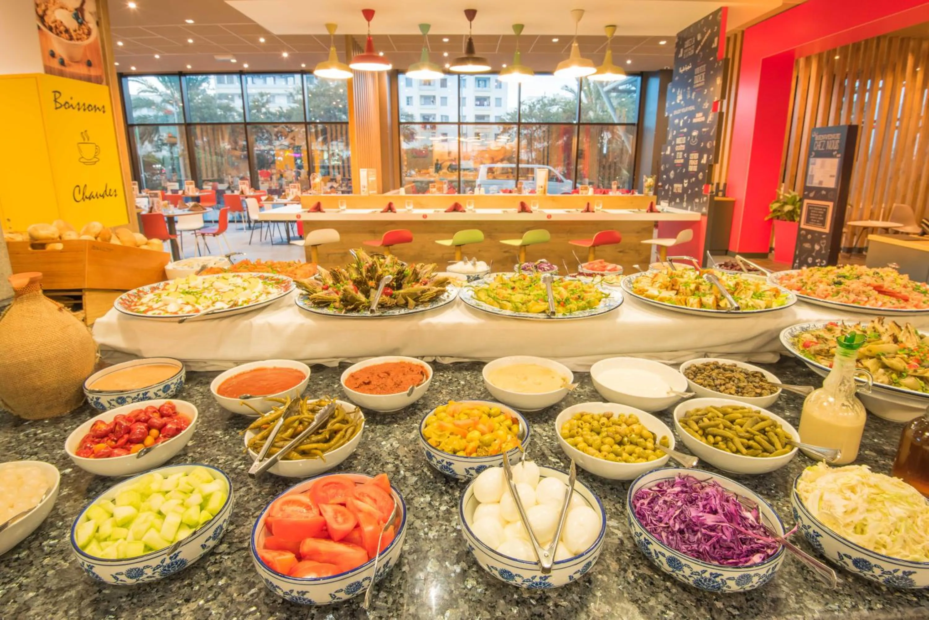 Restaurant/places to eat in Atlantis Alger Aéroport ex Ibis