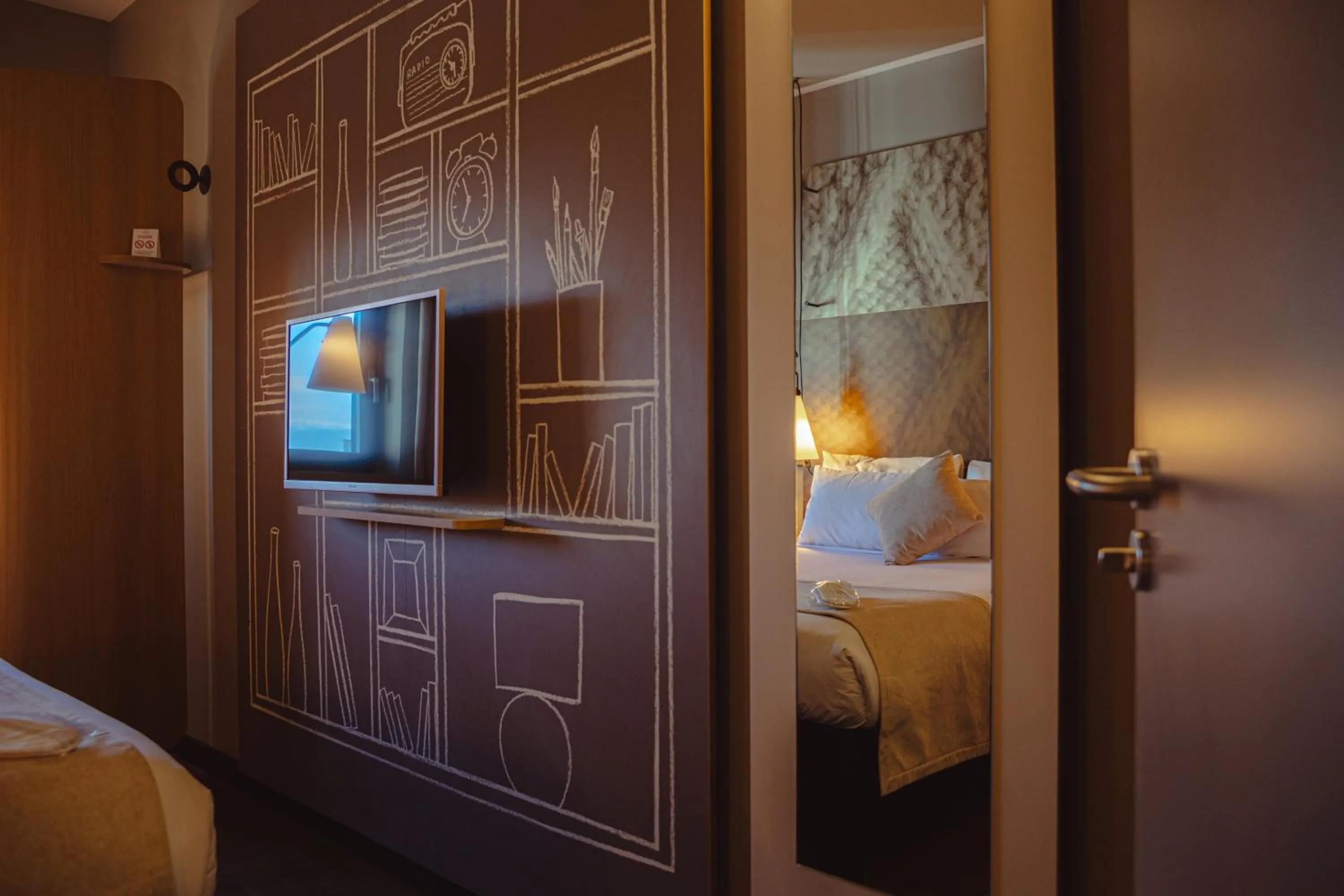 Bed in Atlantis Alger Aéroport ex Ibis