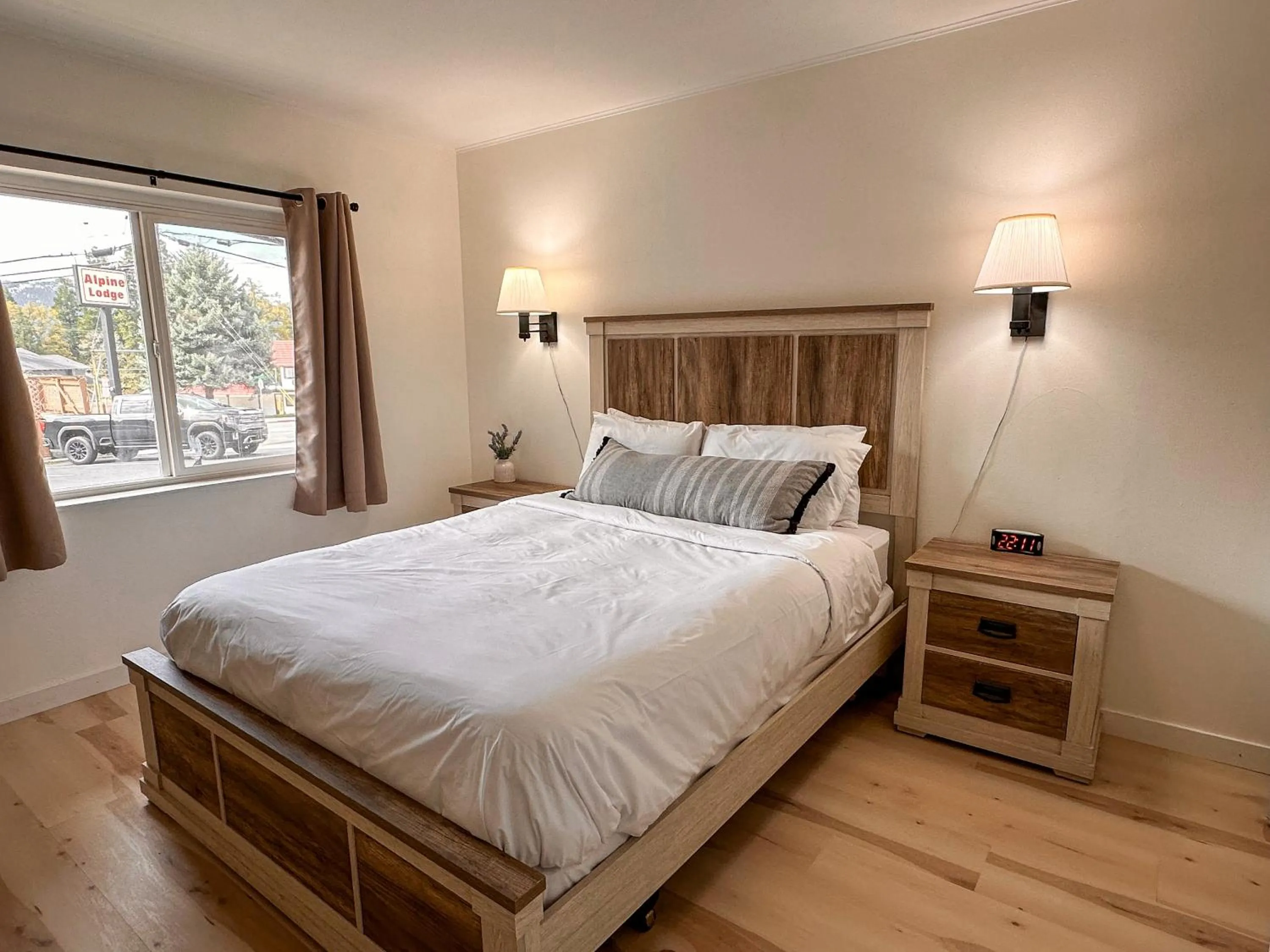 Bed in Alpine Lodge