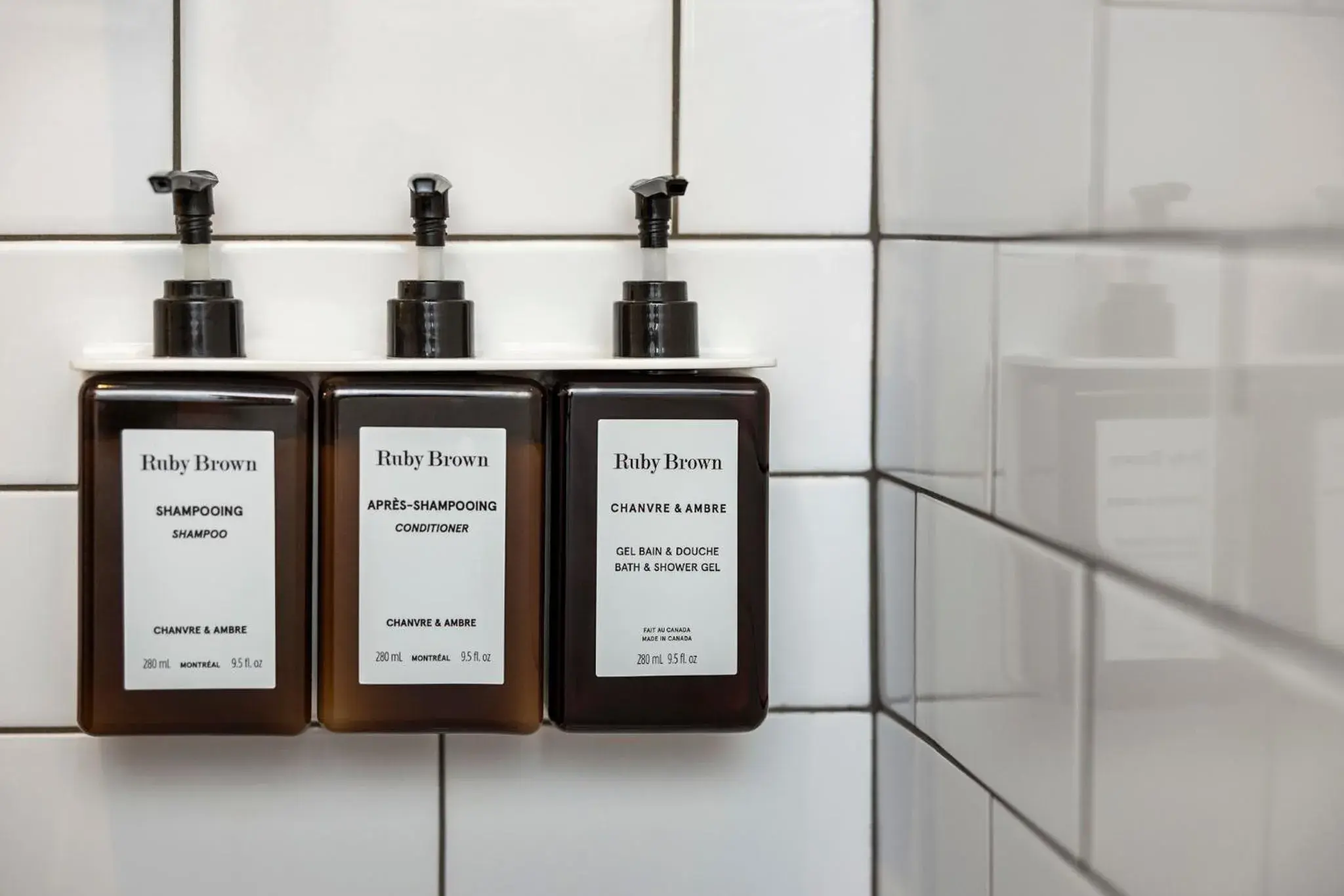 Classic King Room in Hôtel Le Germain Québec Classic King Room in Hôtel Le Germain Québec