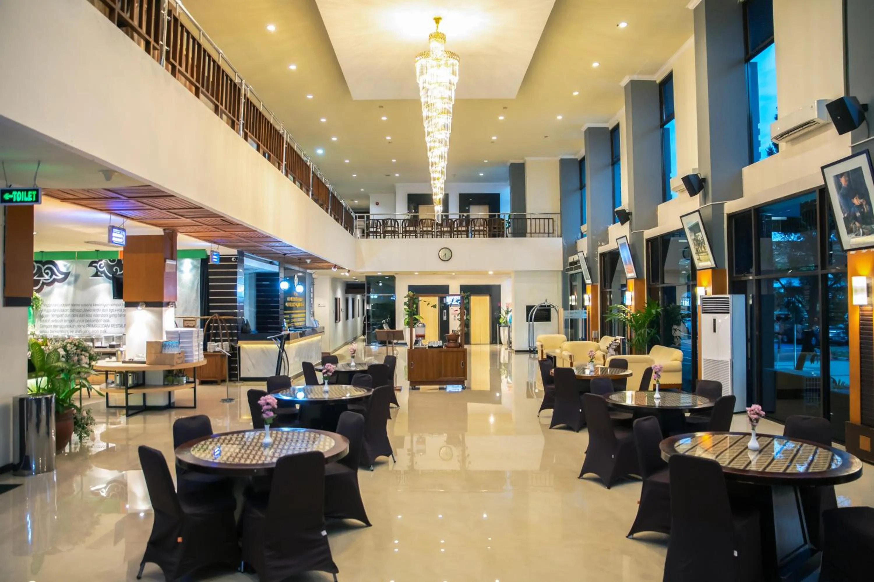 Lobby or reception in MMUGM Hotel