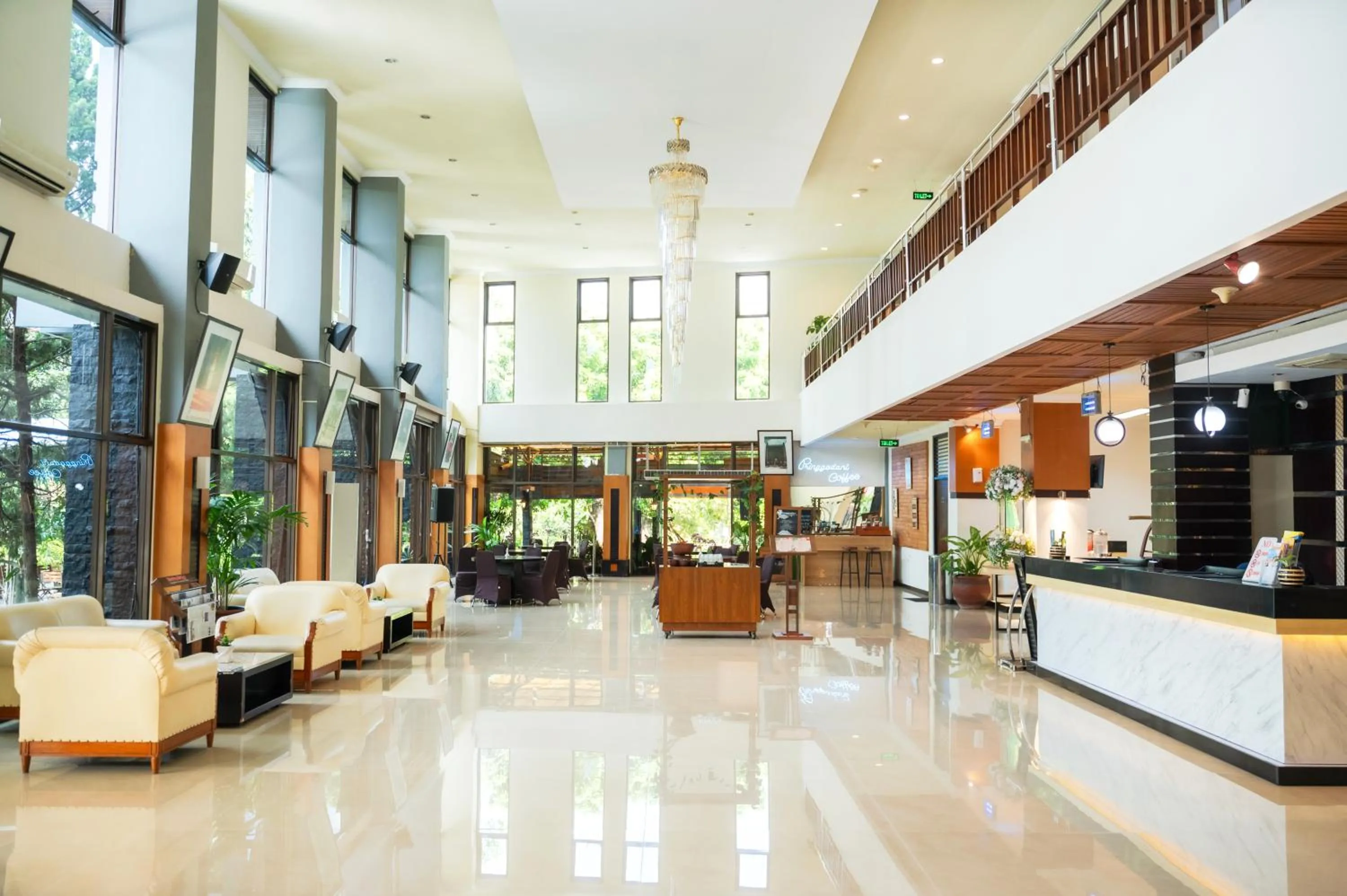 Lobby or reception in MMUGM Hotel