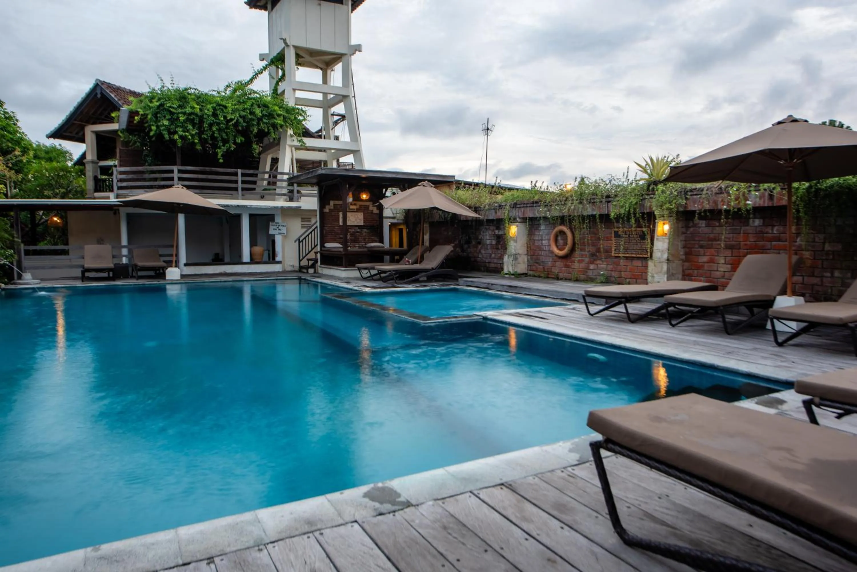 Bali Ayu Hotel & Villas