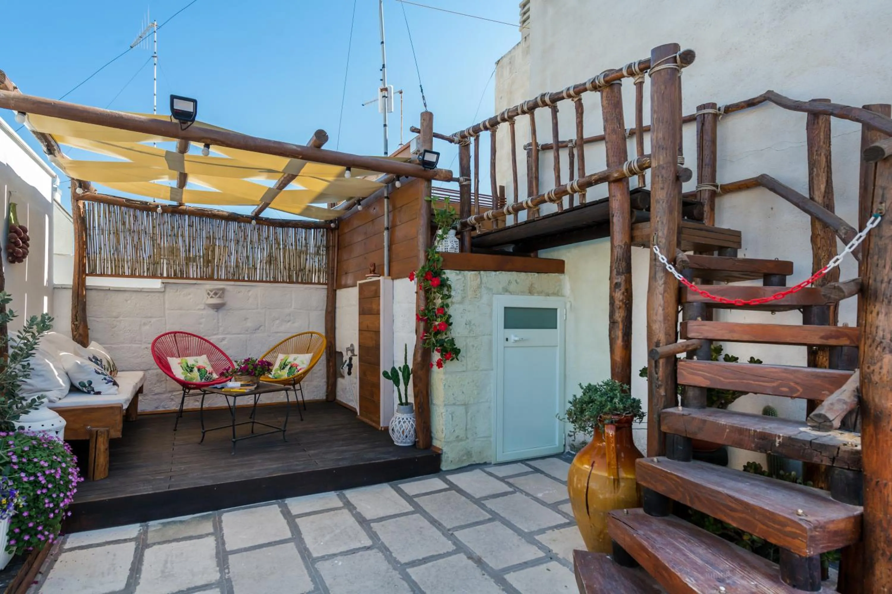 CIVETTHOUSE : la casa delle civette
