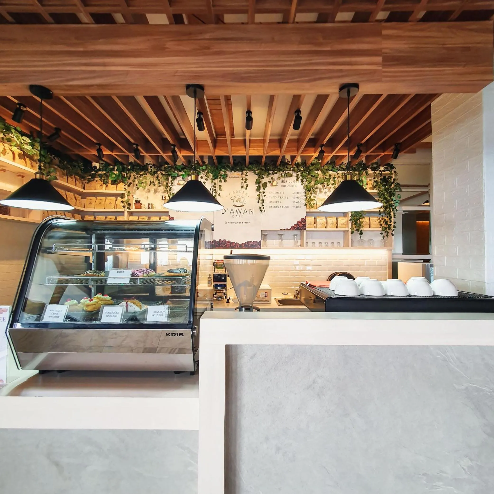 Restaurant/places to eat in Dago Highland Resort