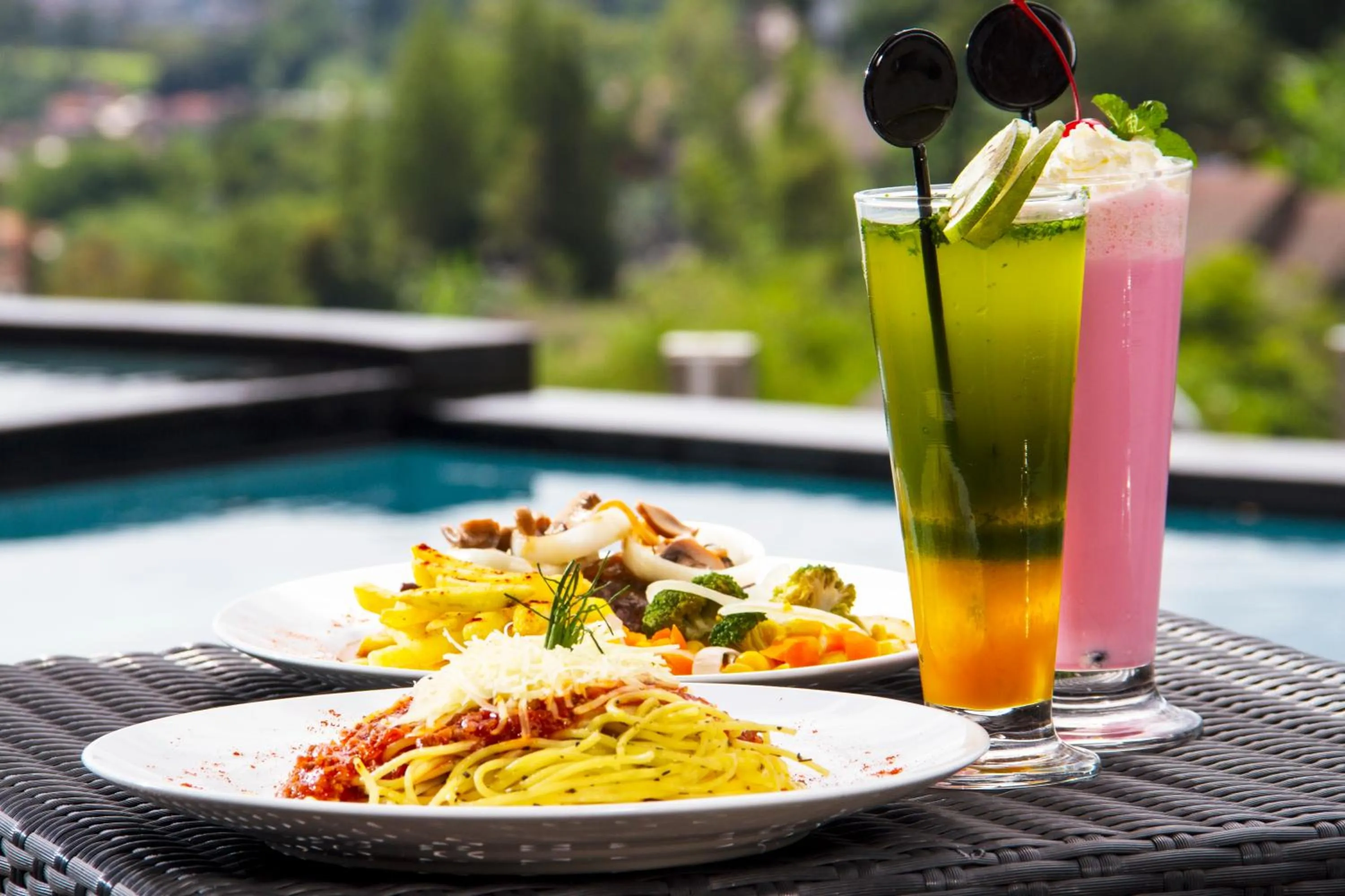 Food and drinks in Dago Highland Resort