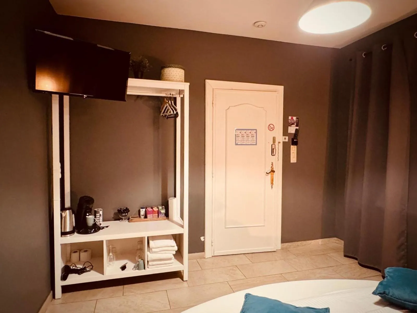 Bedroom, Bed in The Rose Suites