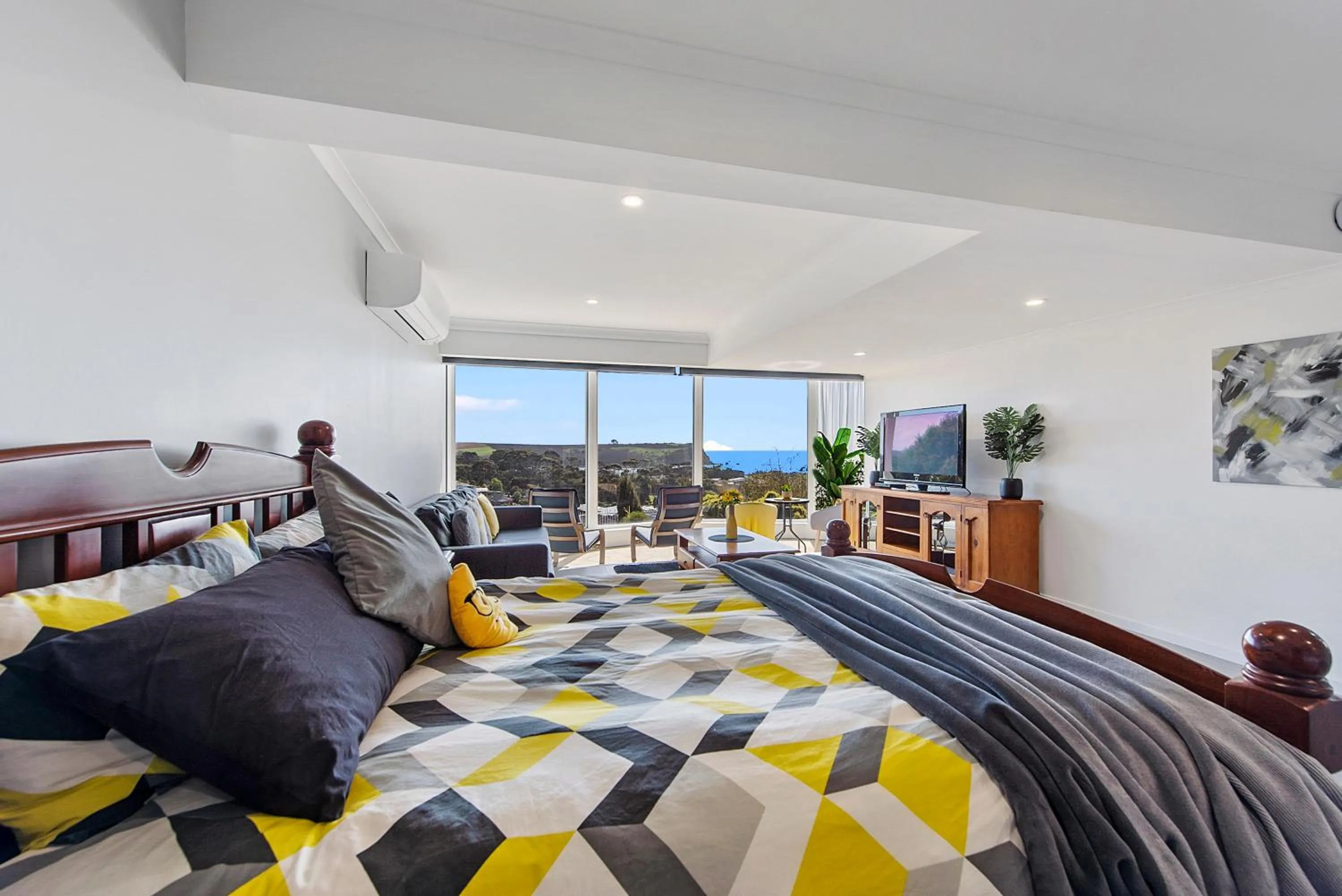 Balcony/Terrace, Bed in Views Forever - Devonport