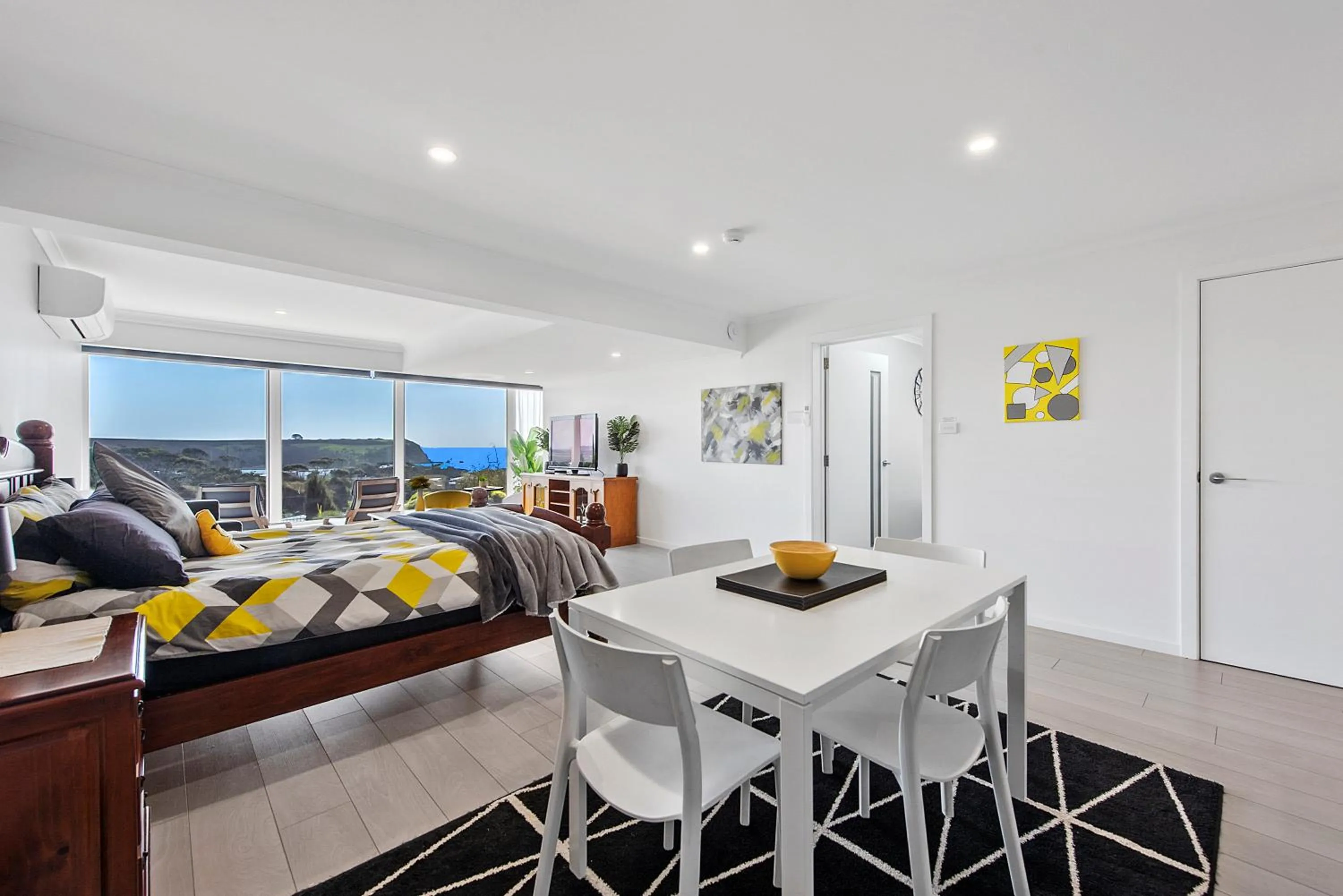 Living room in Views Forever - Devonport