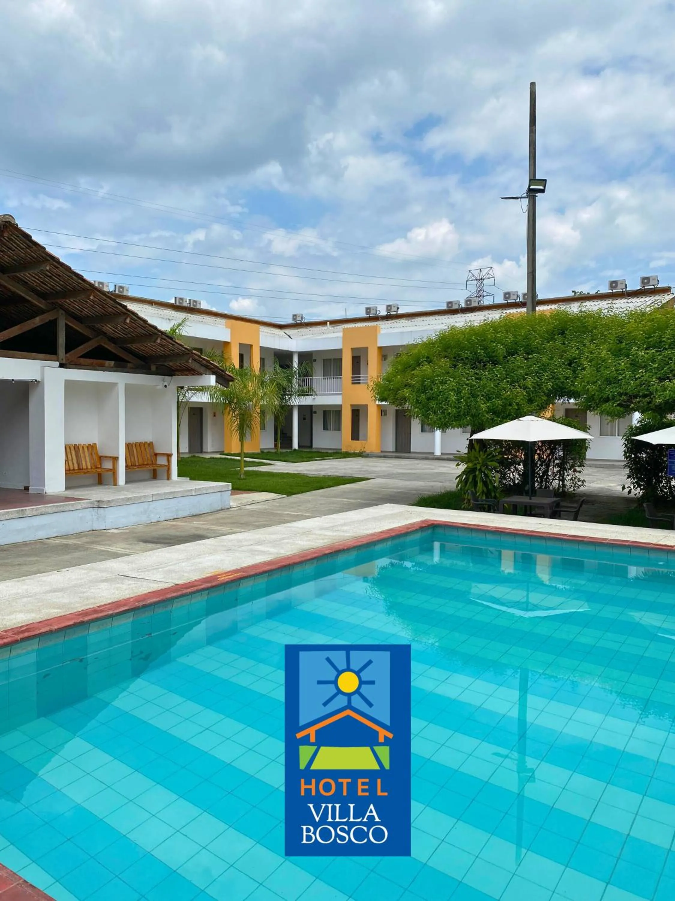 Swimming pool in Hotel Villa Bosco
