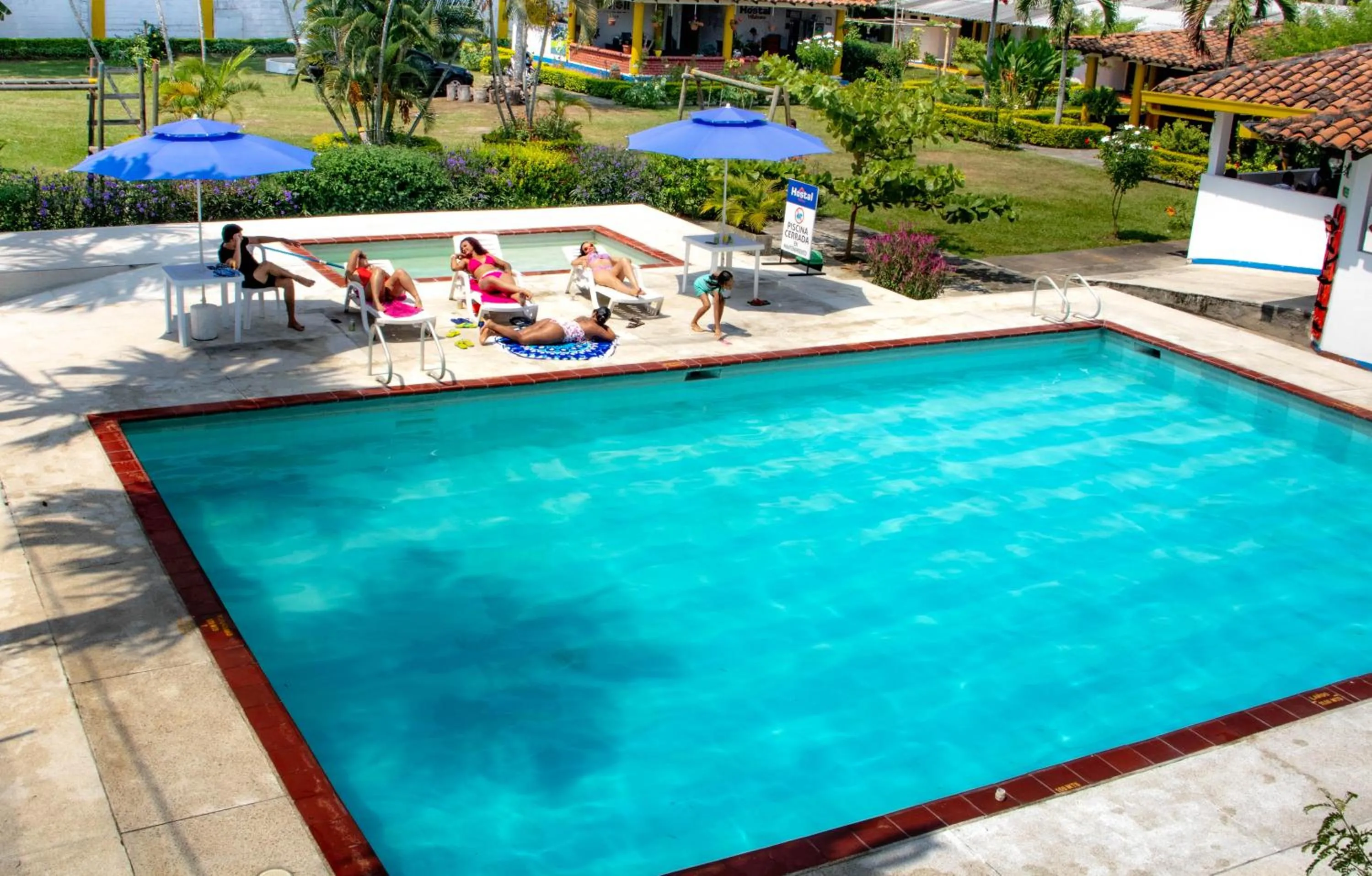 Swimming pool in Hotel Villa Bosco