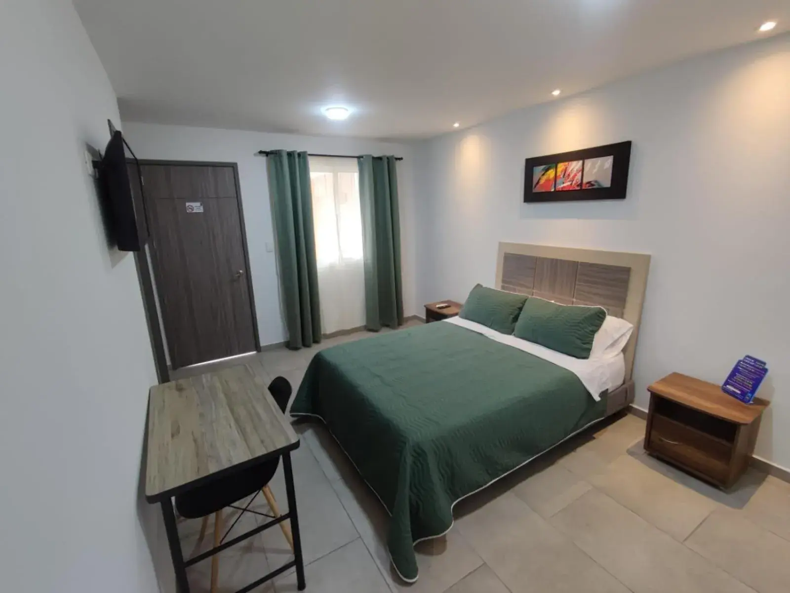 Large Double Room - single occupancy in Hotel Villa Bosco Large Double Room - single occupancy in Hotel Villa Bosco