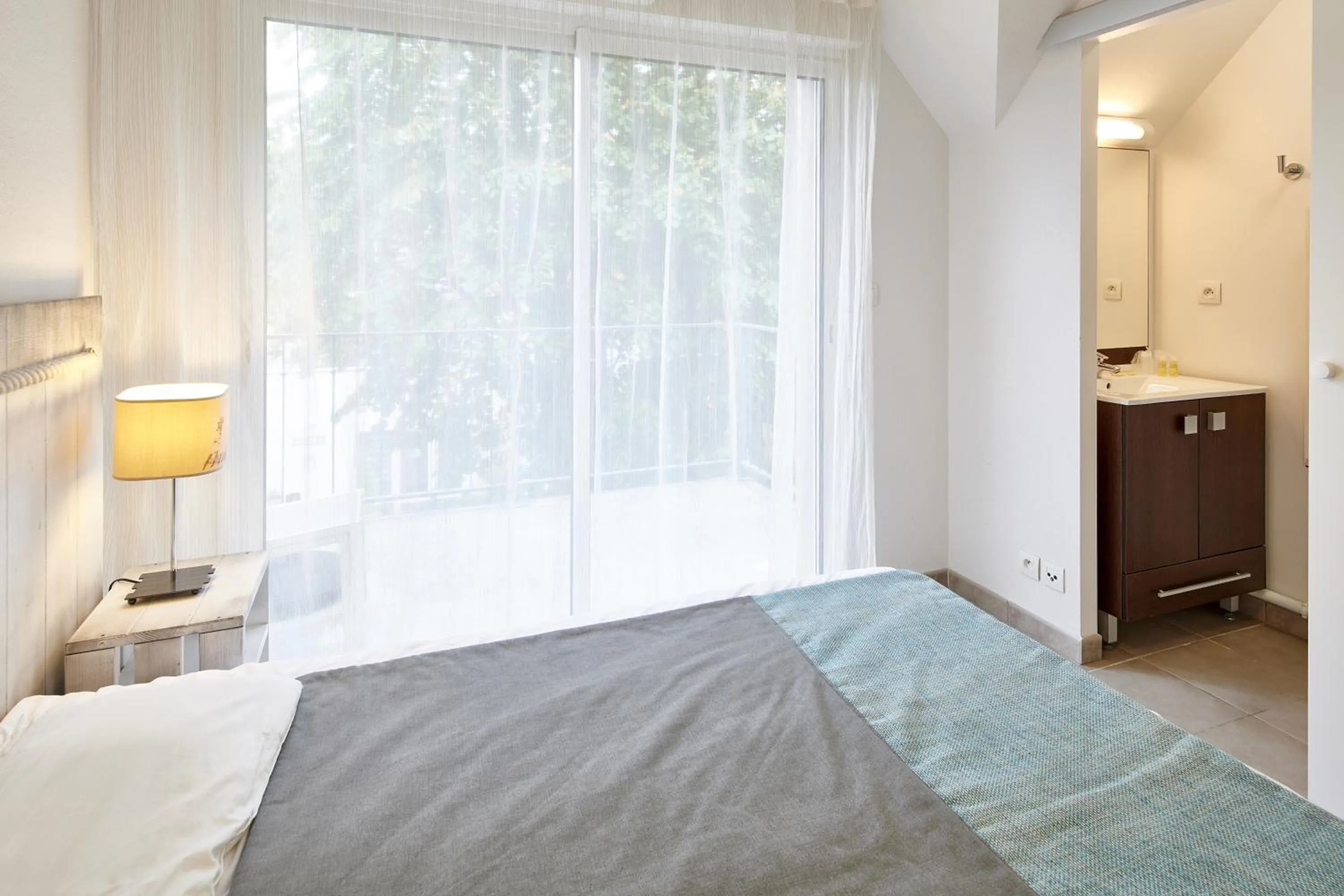 Bedroom, Bed in Résidence Vacances Bleues Les Jardins d'Arvor