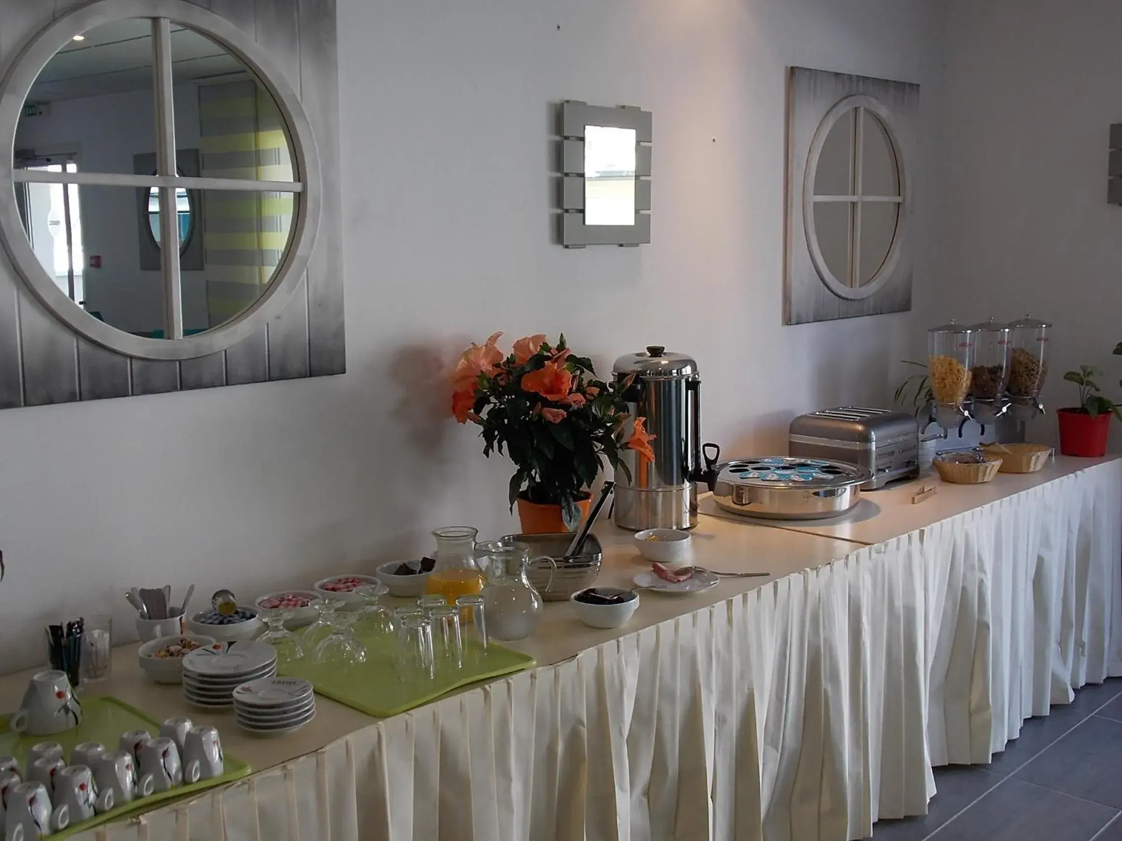 Restaurant/places to eat in Résidence Vacances Bleues Les Jardins d'Arvor Restaurant/places to eat in Résidence Vacances Bleues Les Jardins d'Arvor