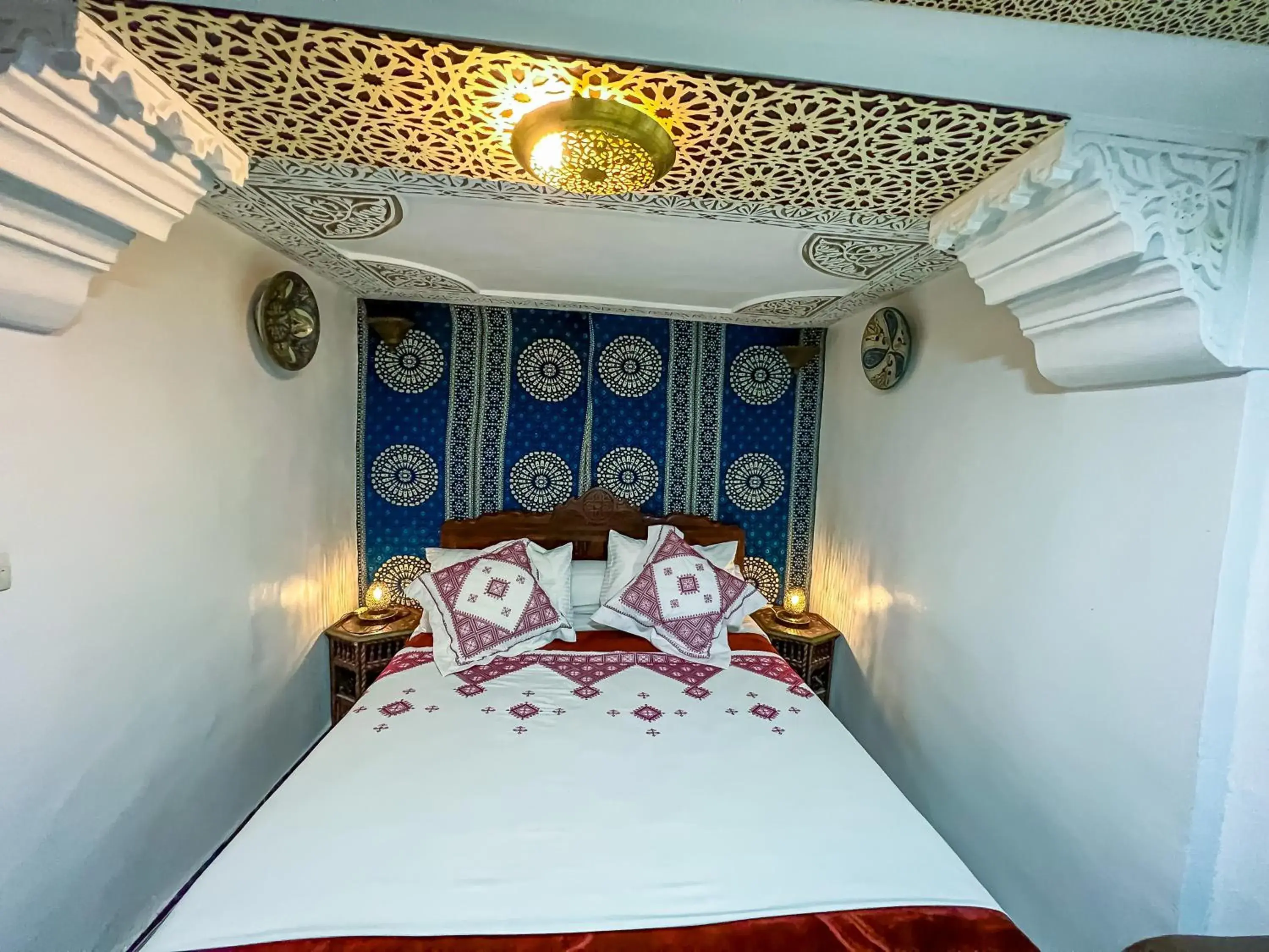 Bedroom, Bed in Riad Dar Guennoun - Luxury Suites in the Heart of Fes Bedroom, Bed in Riad Dar Guennoun - Luxury Suites in the Heart of Fes