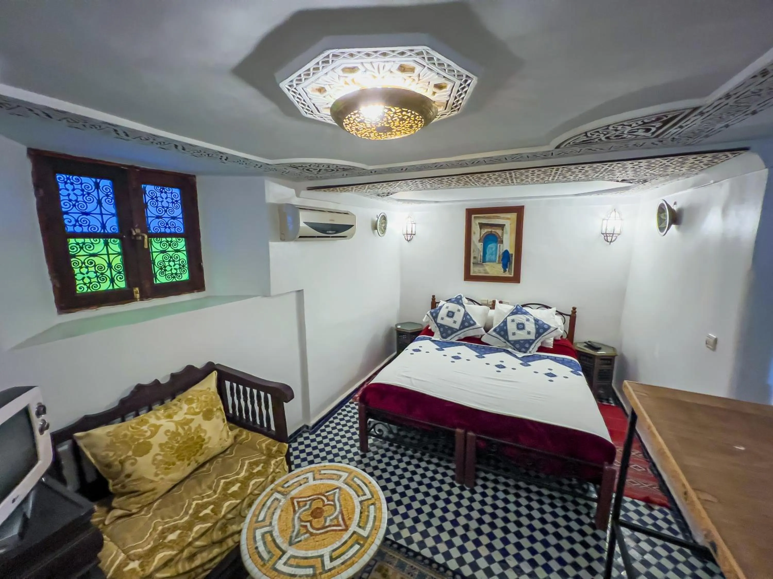 Photo of the whole room, Bed in Riad Dar Guennoun - Luxury Suites in the Heart of Fes