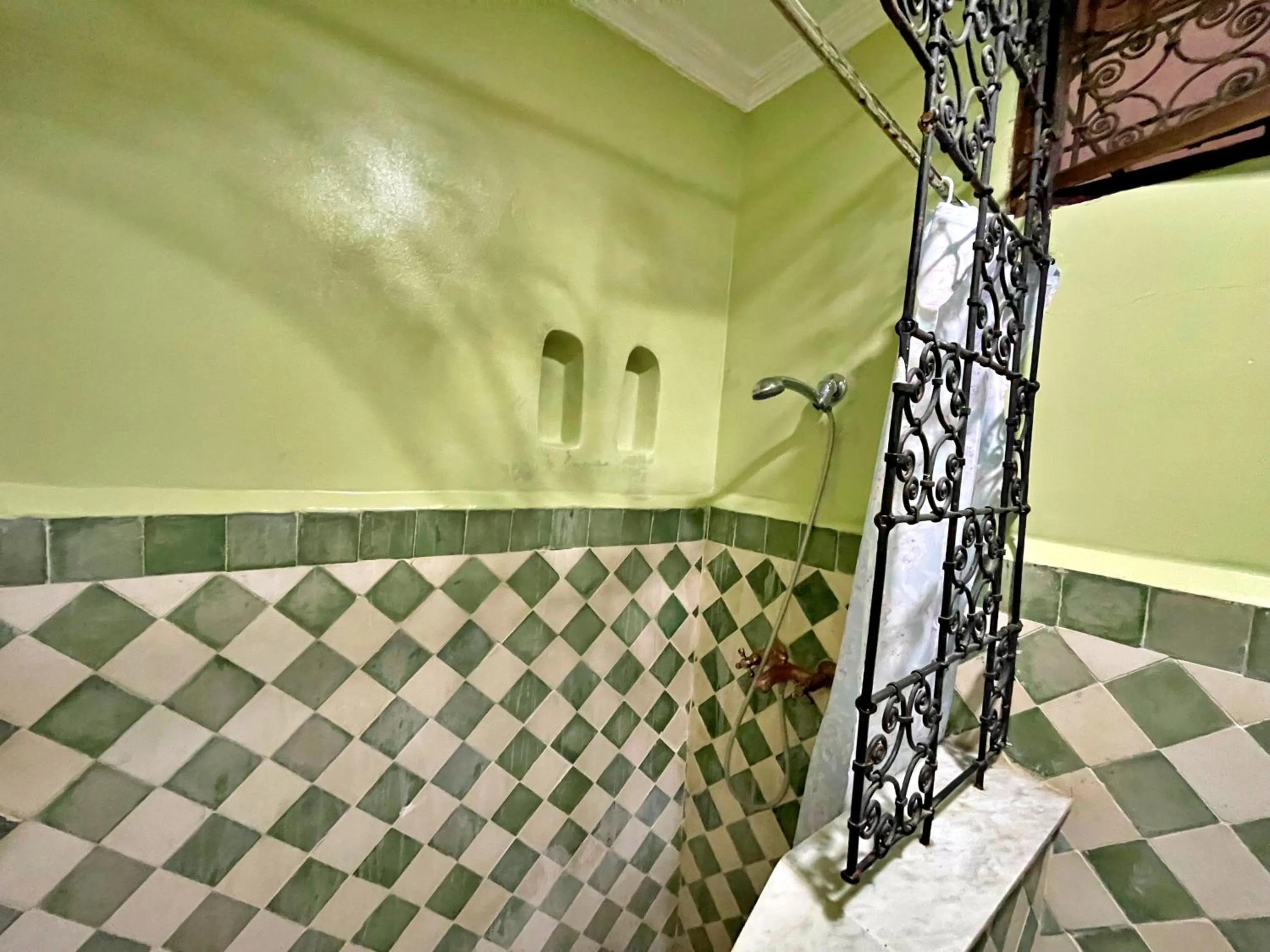 Bathroom in Riad Dar Guennoun - Luxury Suites in the Heart of Fes
