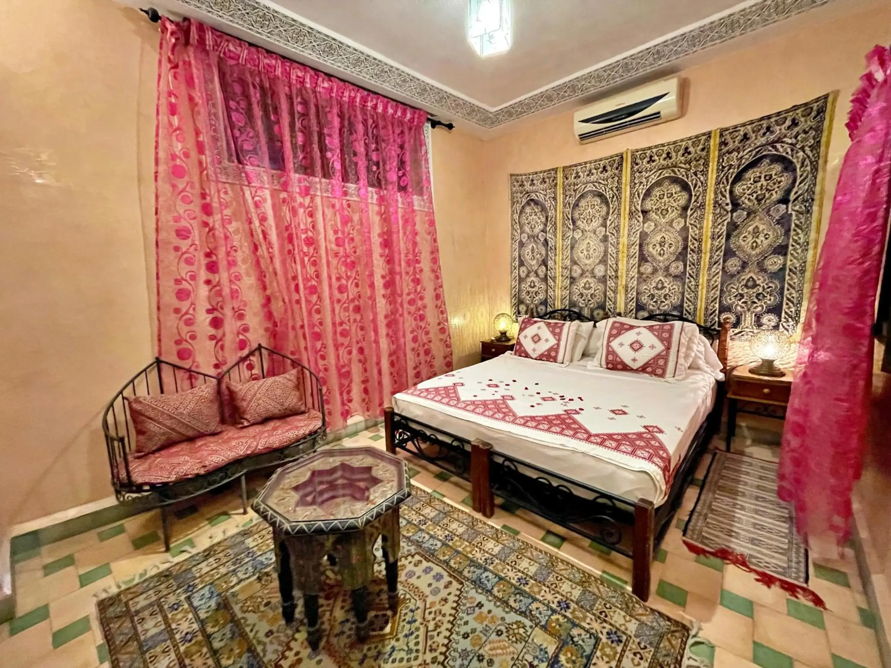 Photo of the whole room, Bed in Riad Dar Guennoun - Luxury Suites in the Heart of Fes Photo of the whole room, Bed in Riad Dar Guennoun - Luxury Suites in the Heart of Fes