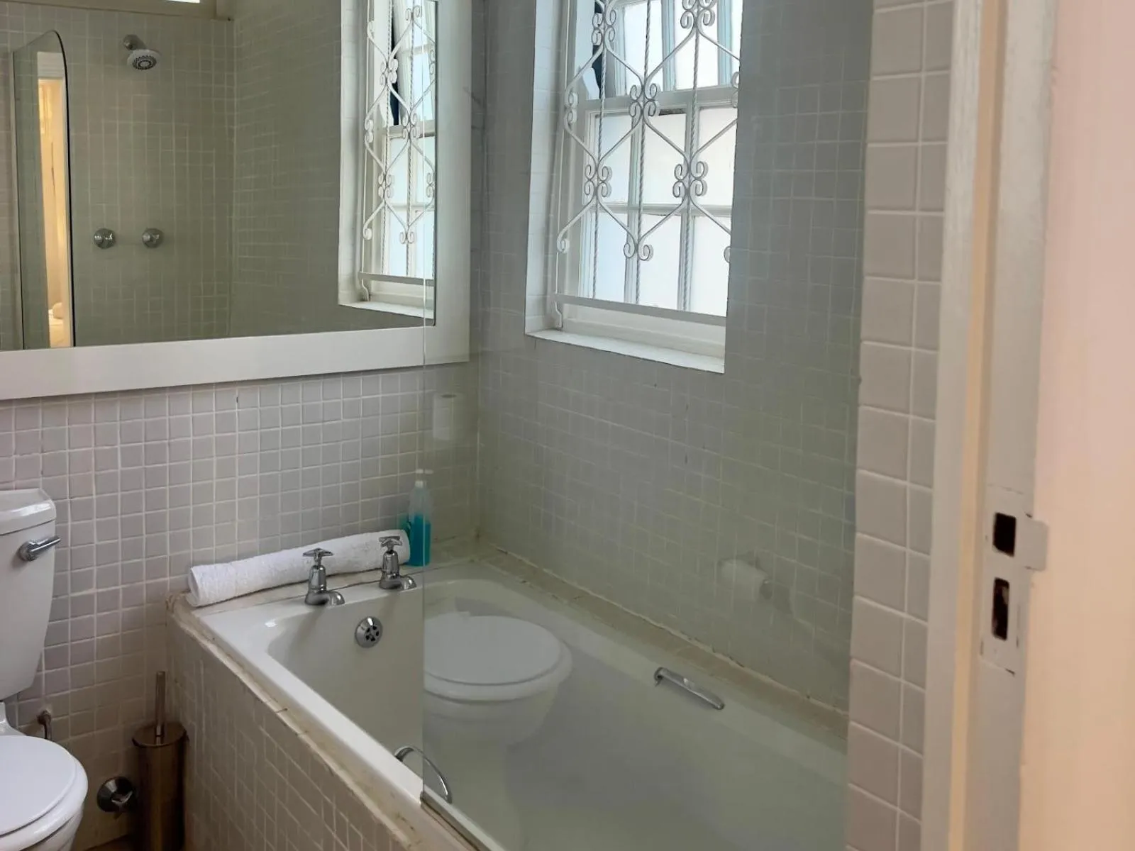 Bathroom in Liberty Lodge Guest House
