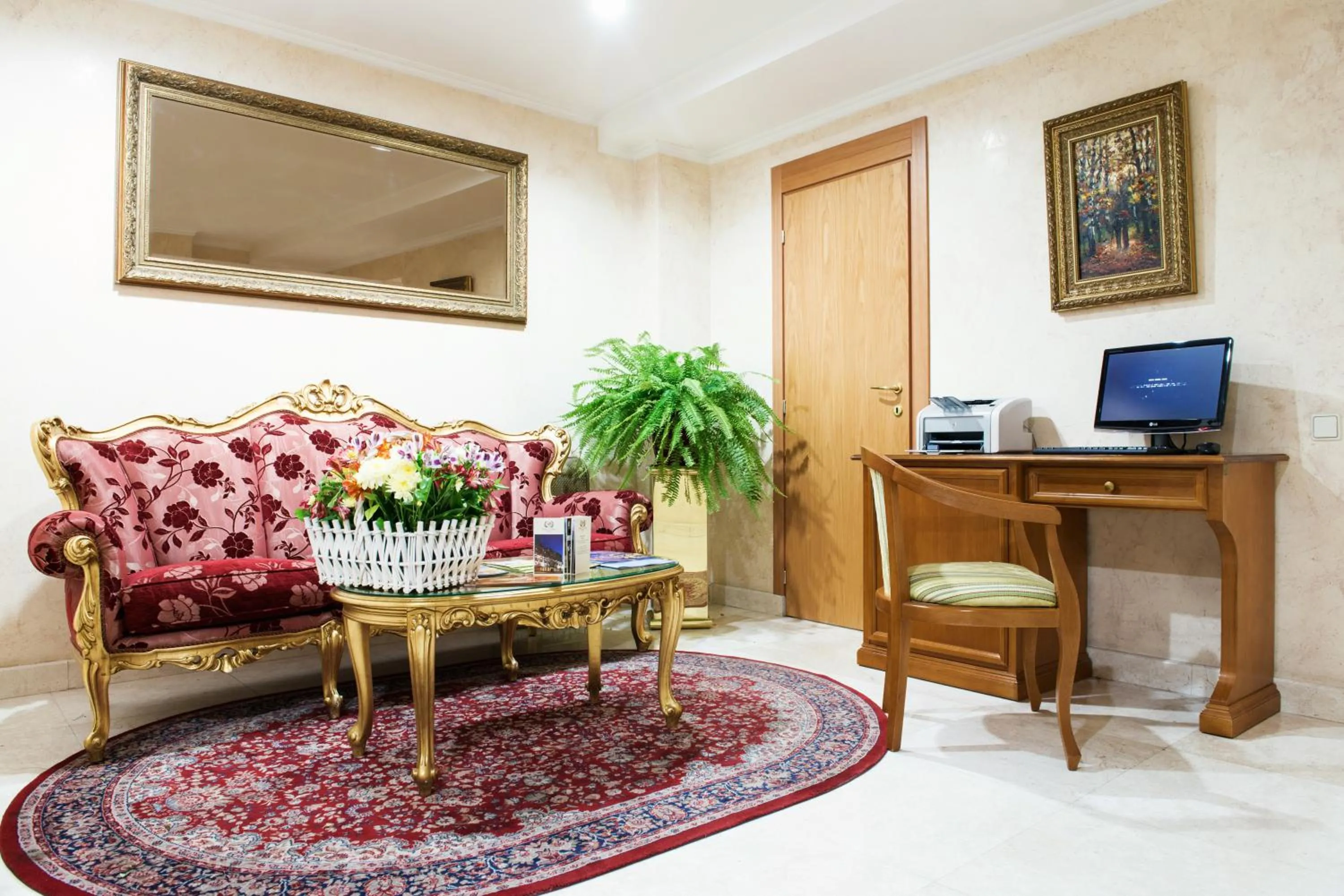 Seating area in Optima Collection Podil Plaza