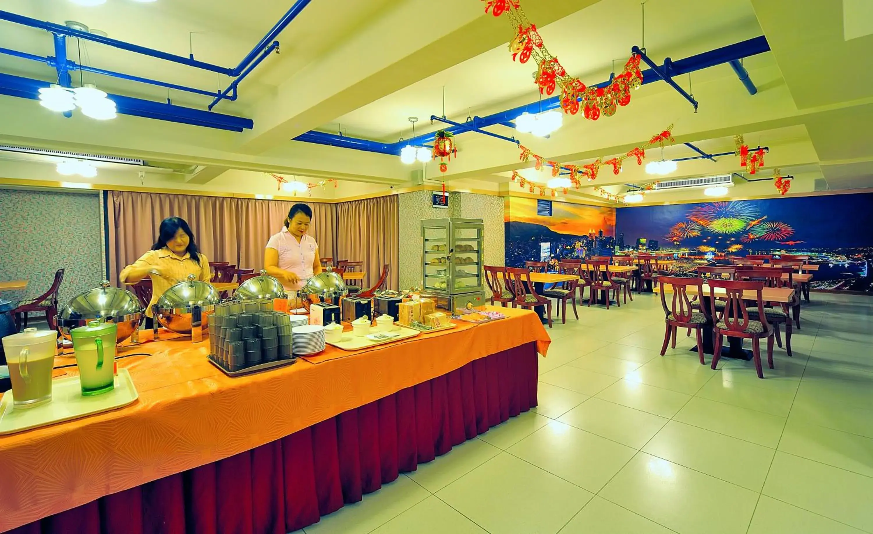 Restaurant/places to eat in KaRo Hotel Restaurant/places to eat in KaRo Hotel