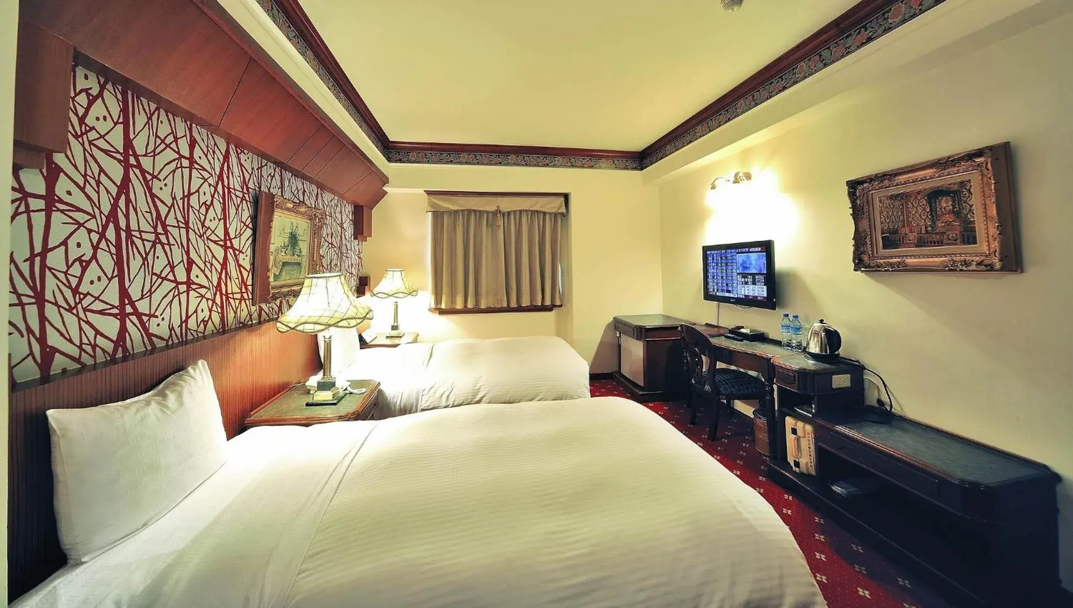 Photo of the whole room, Bed in KaRo Hotel Photo of the whole room, Bed in KaRo Hotel