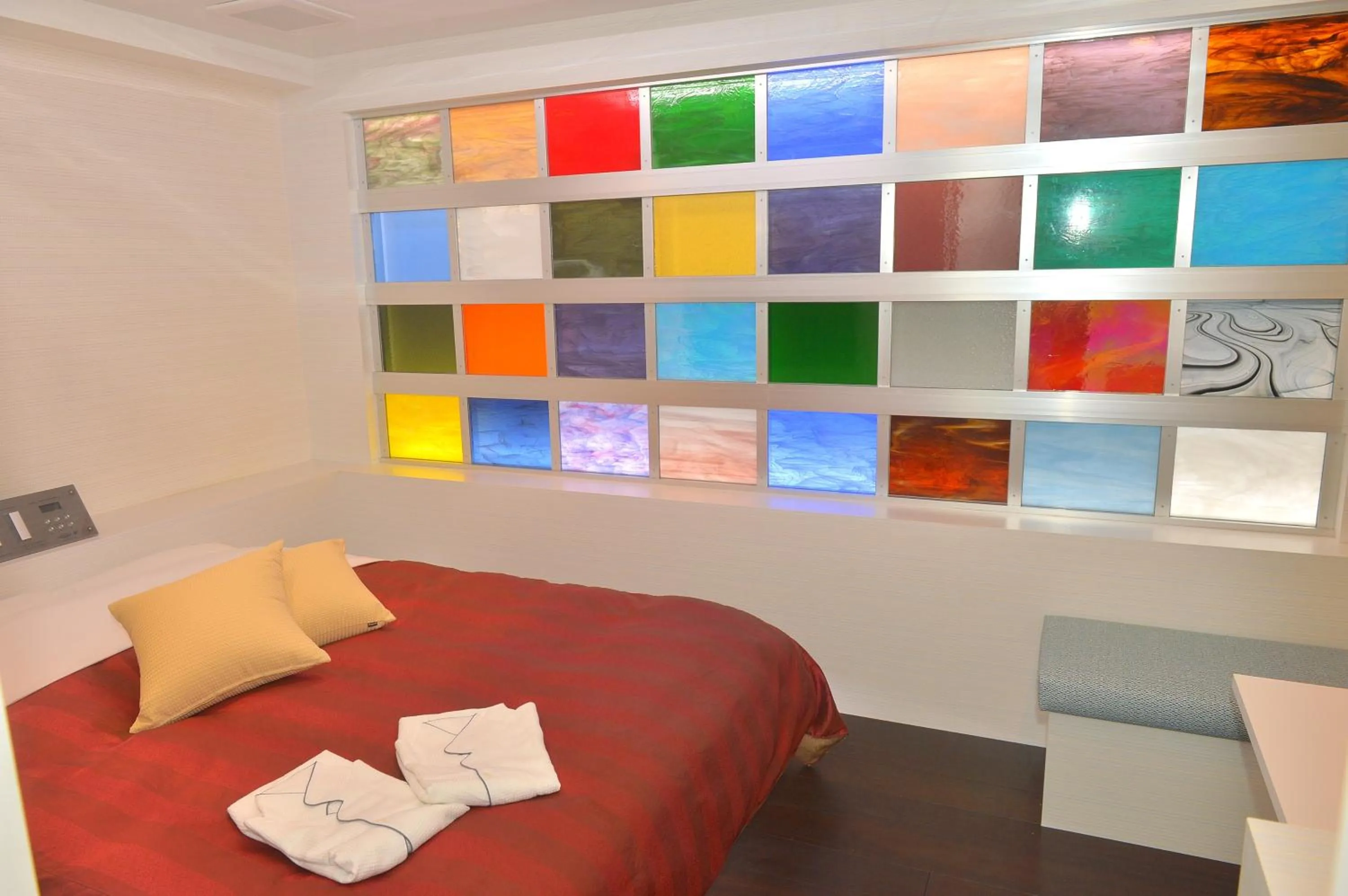 Decorative detail, Bed in Terrace M Yokota Bace ( Adult Only )