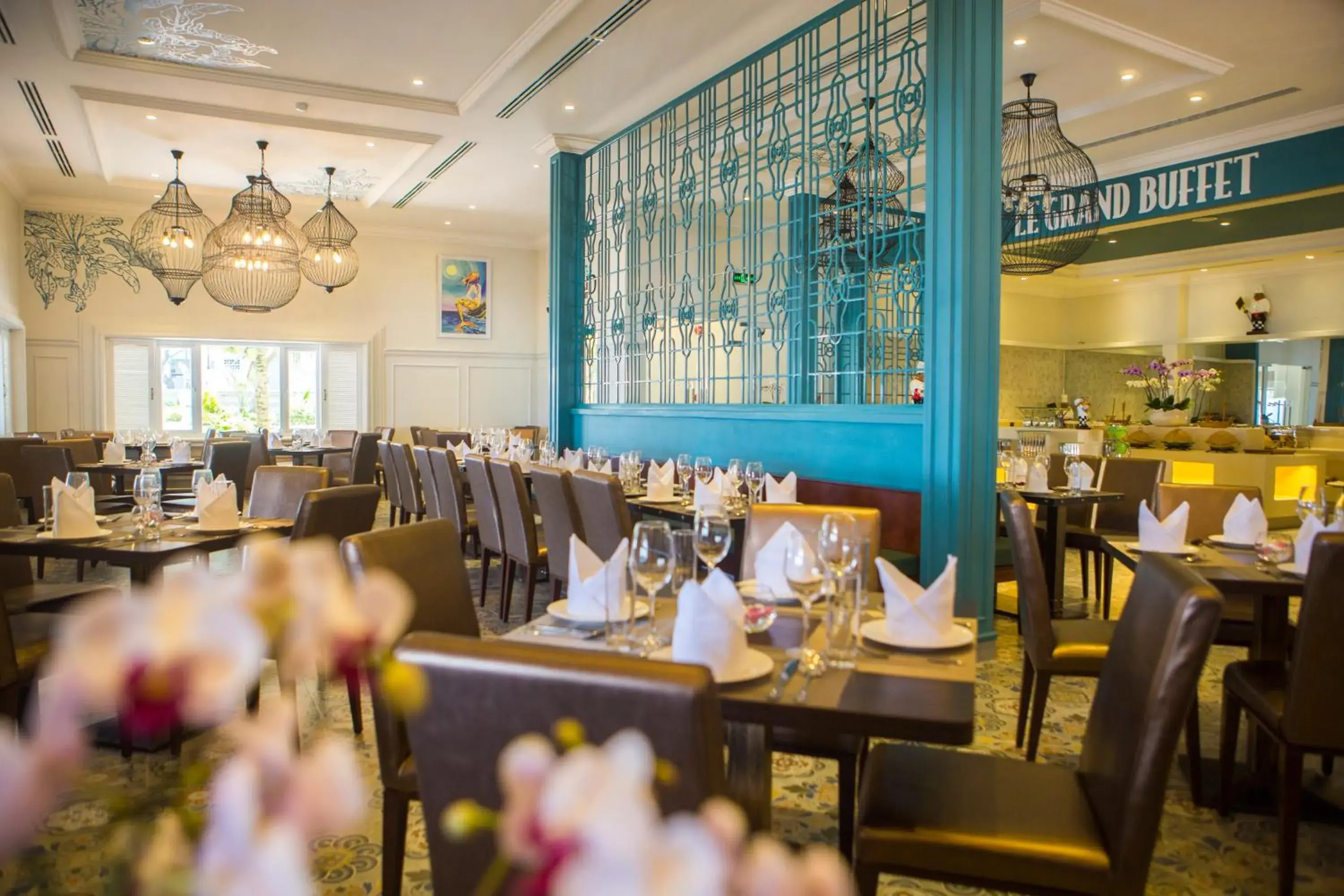 Restaurant/places to eat in Lan Rung Beach Resort Restaurant/places to eat in Lan Rung Beach Resort