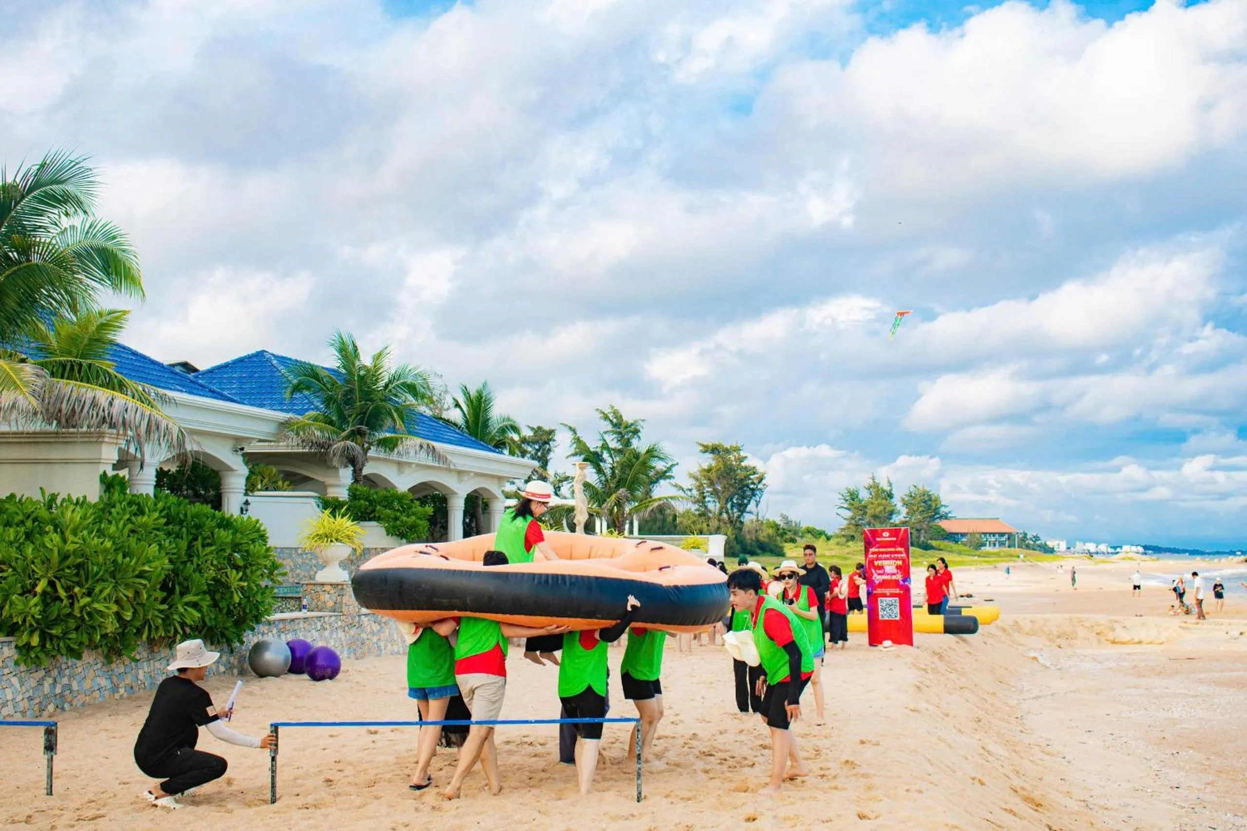Activities in Lan Rung Beach Resort
