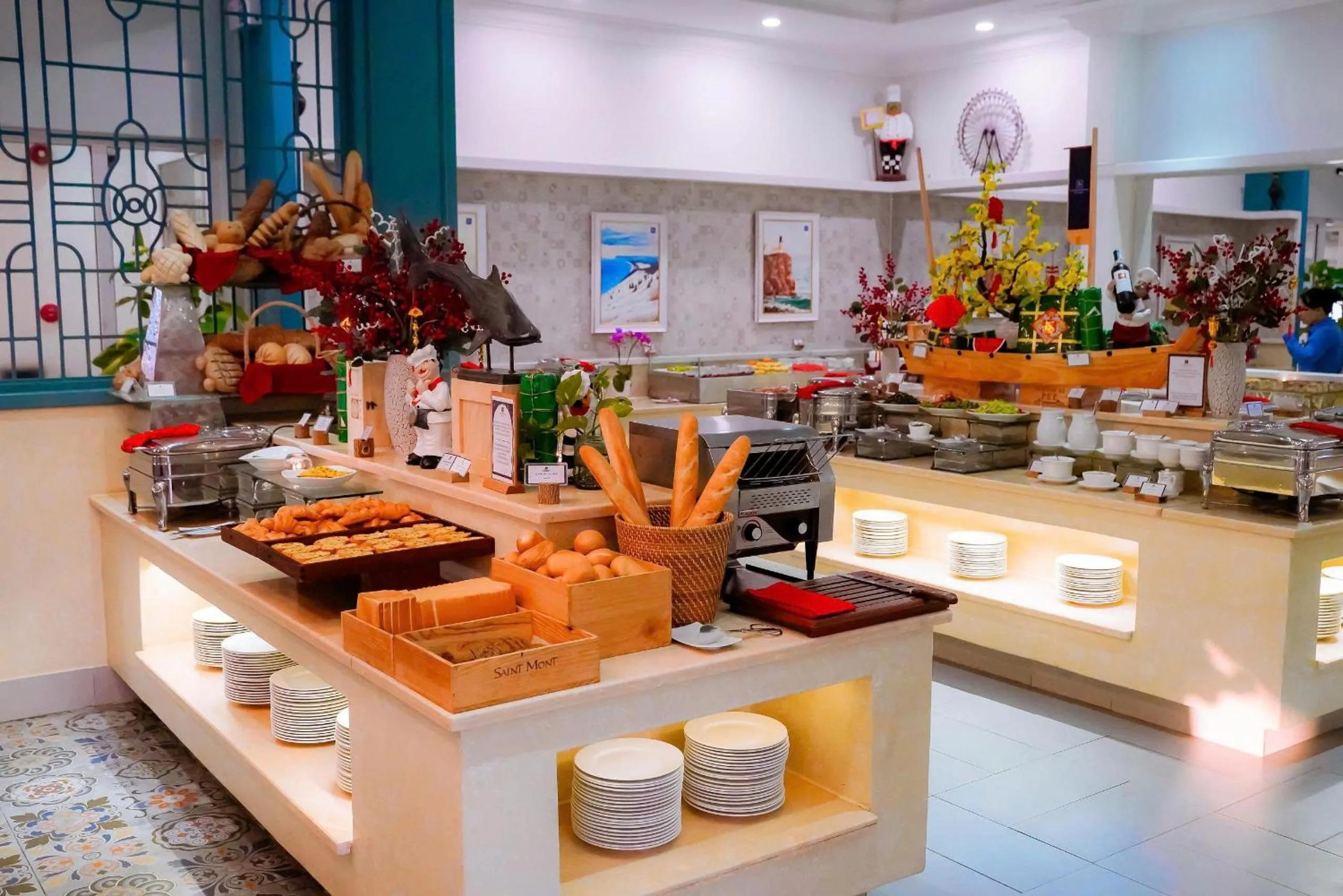 Breakfast in Lan Rung Beach Resort