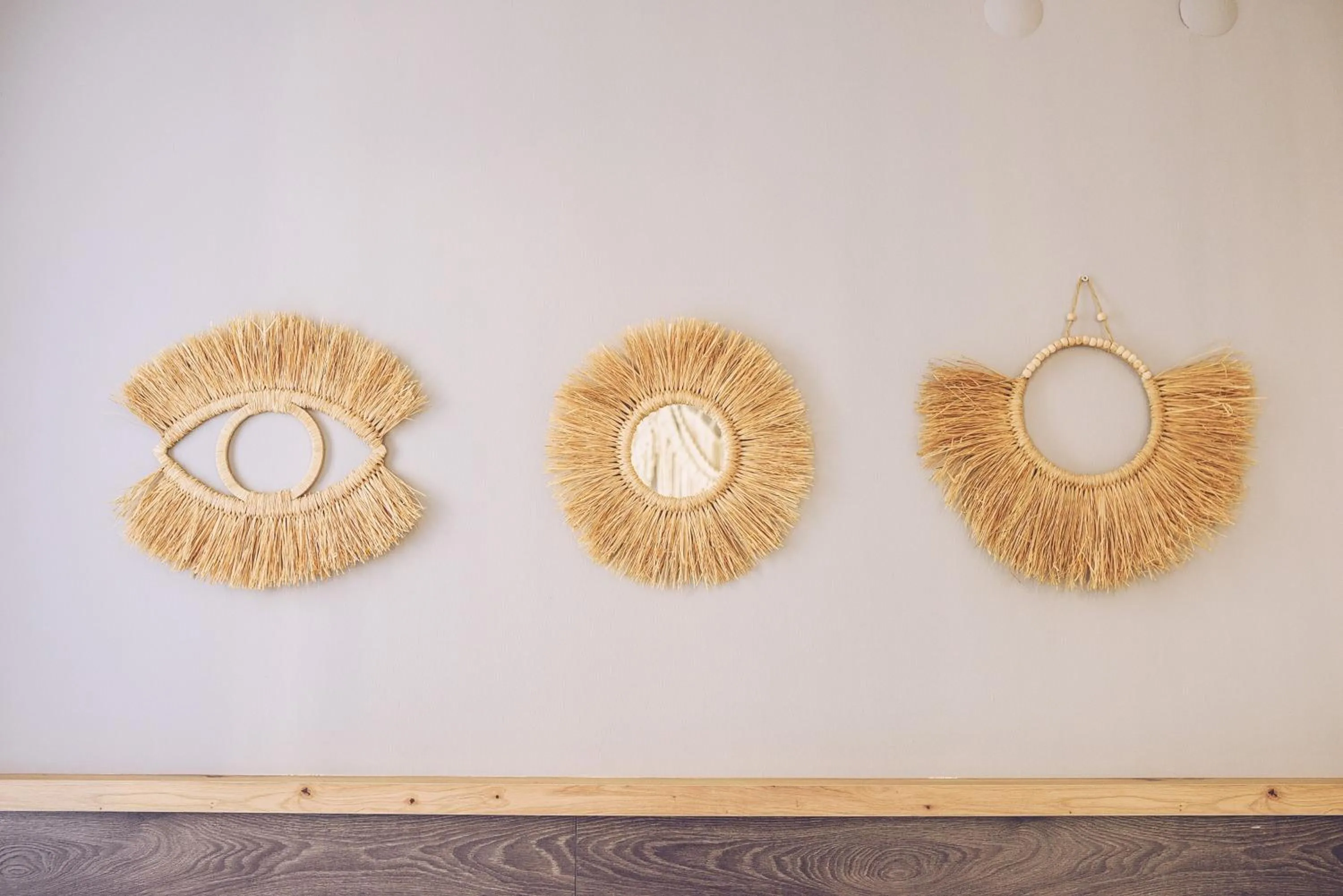 Logo/Certificate/Sign in Royal City Hotel