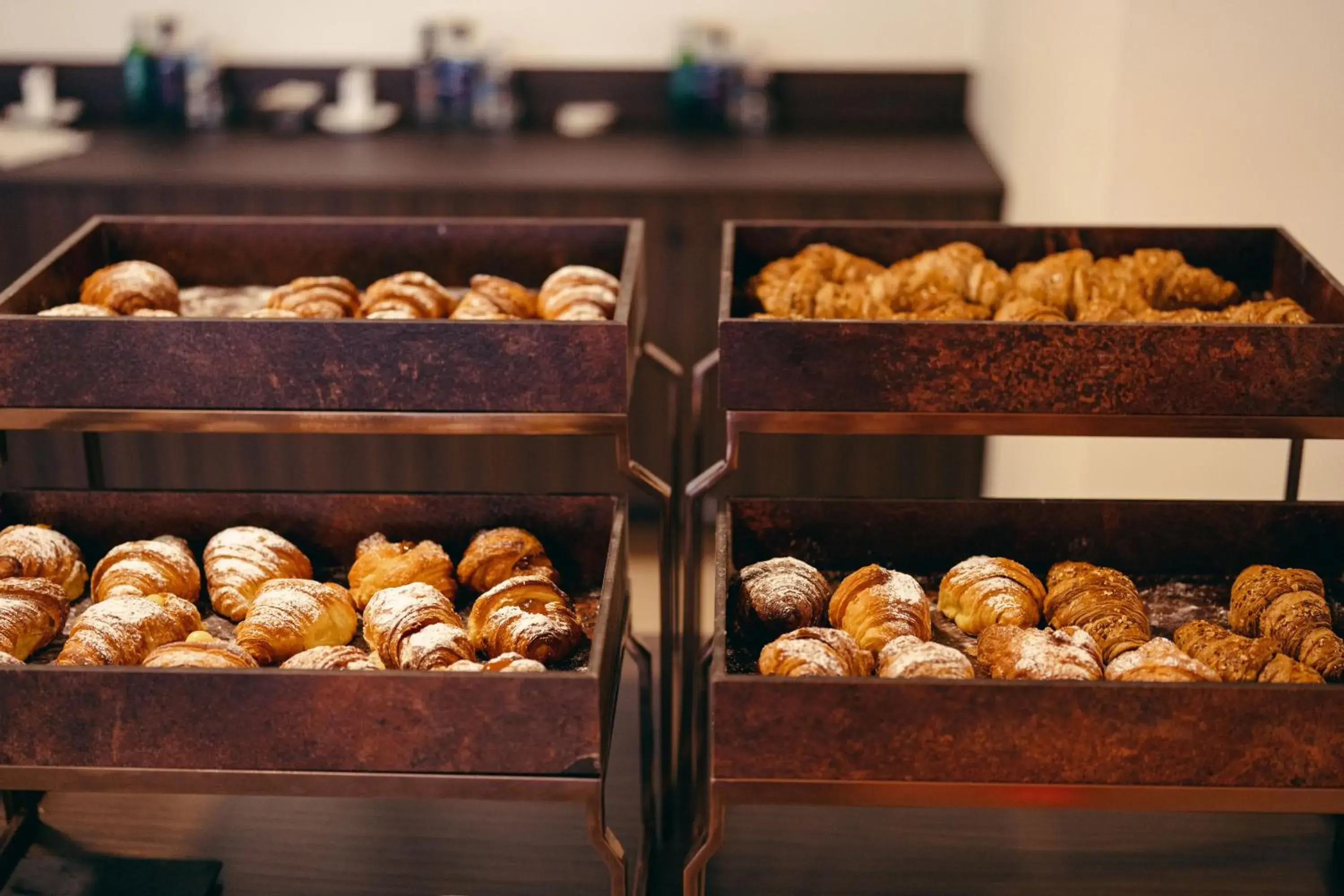 Food and drinks in Hotel Excelsior Bari Food and drinks in Hotel Excelsior Bari