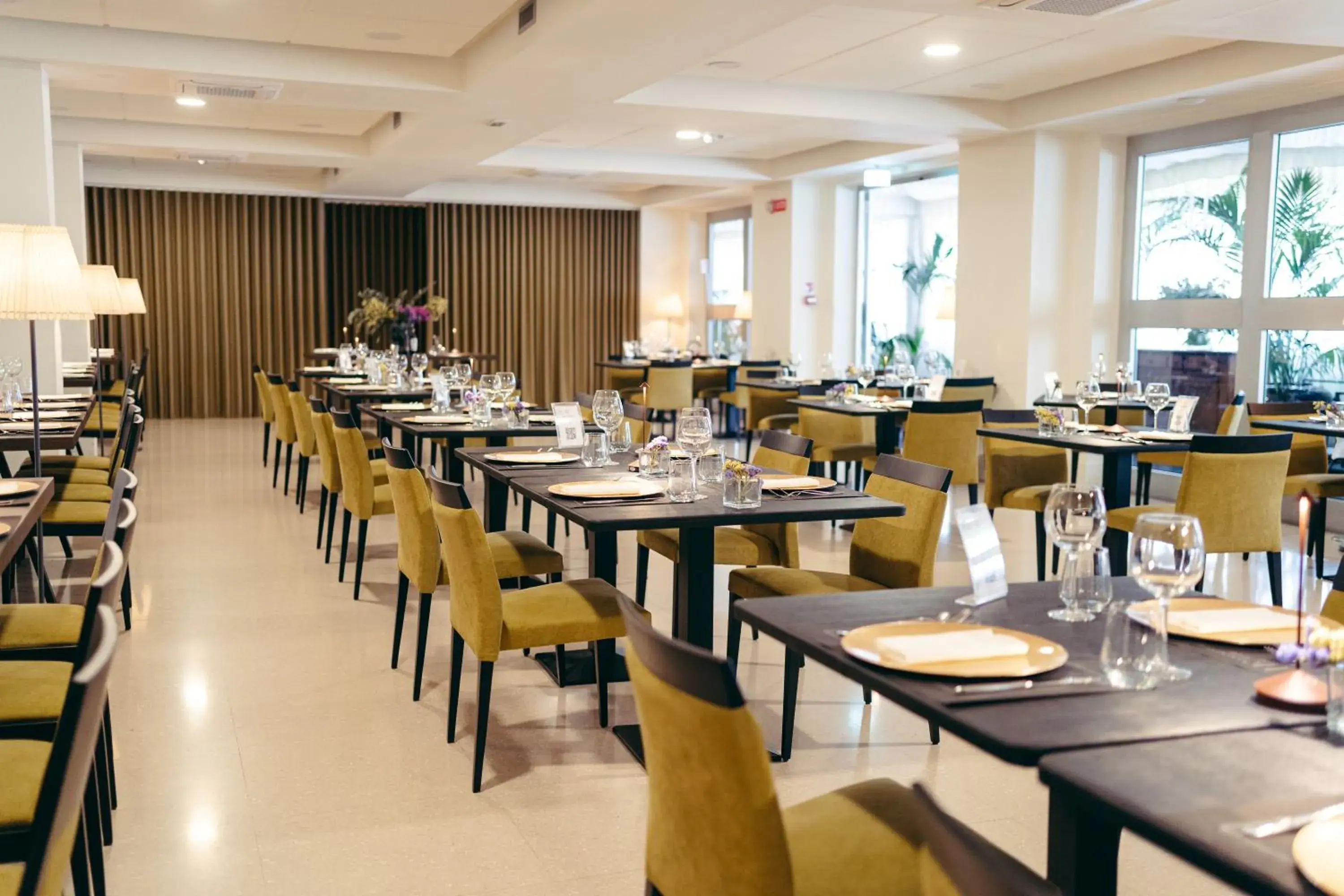 Restaurant/places to eat in Hotel Excelsior Bari Restaurant/places to eat in Hotel Excelsior Bari
