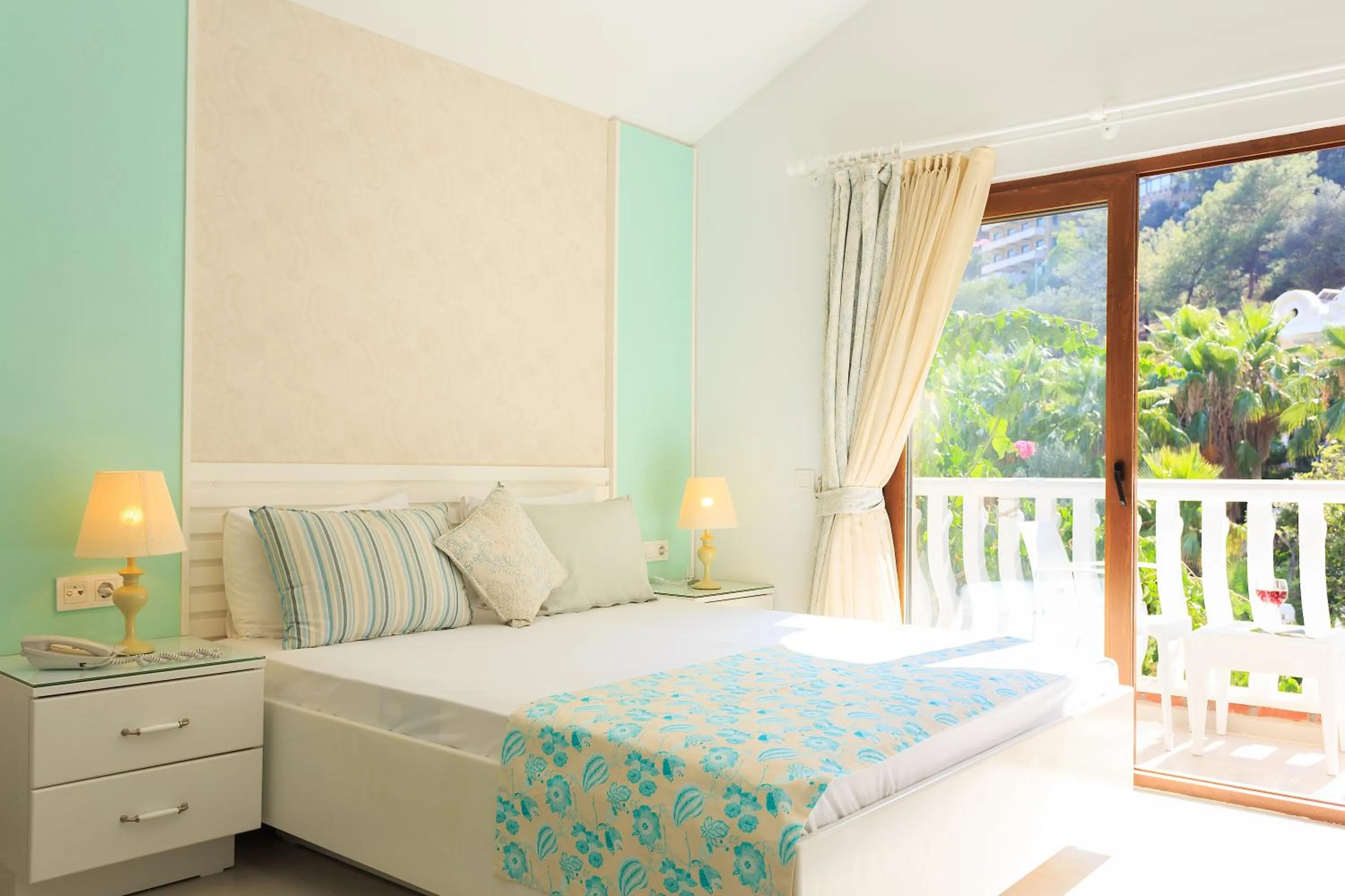 Bed in Flamingo Hotel & Spa - Pet Friendly