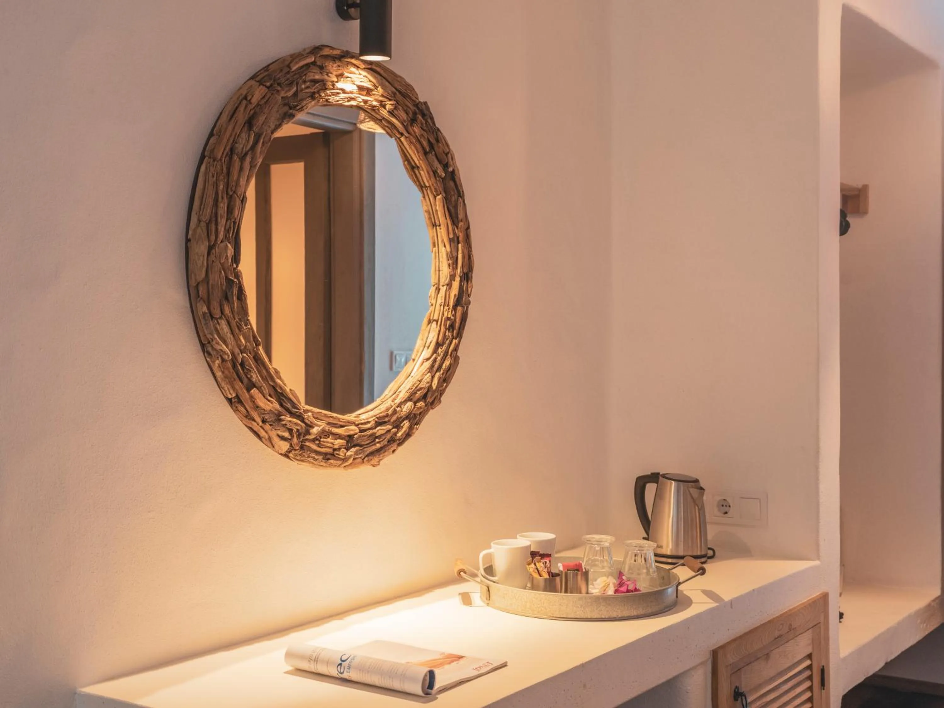 Coffee/tea facilities in Flamingo Hotel & Spa - Pet Friendly