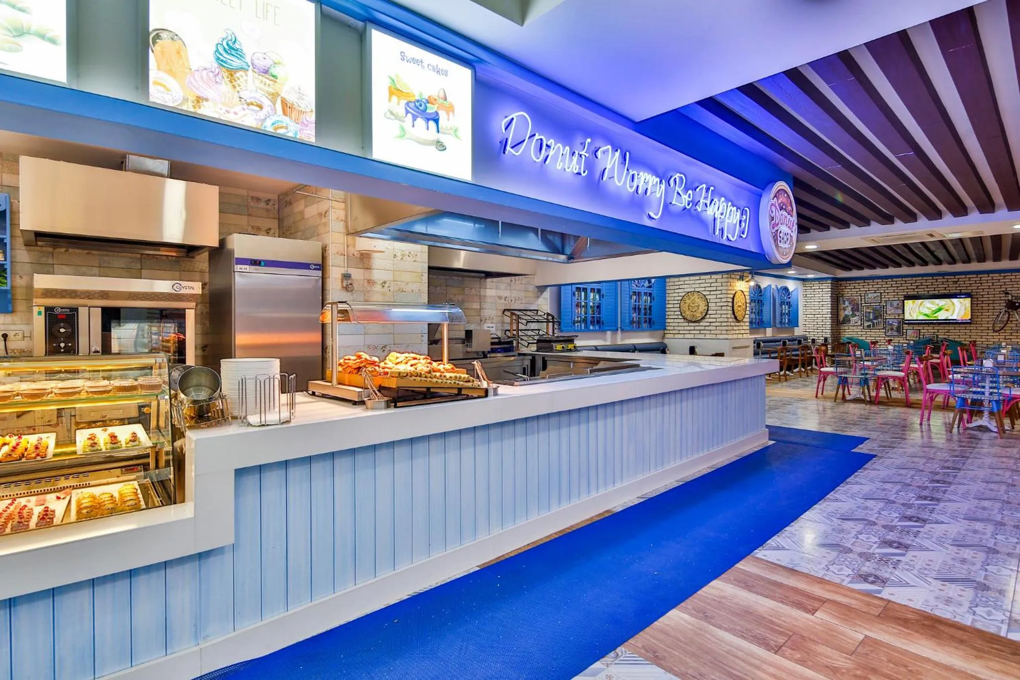 Restaurant/places to eat in Crystal Admiral Aqua Collection - Ultimate All Inclusive