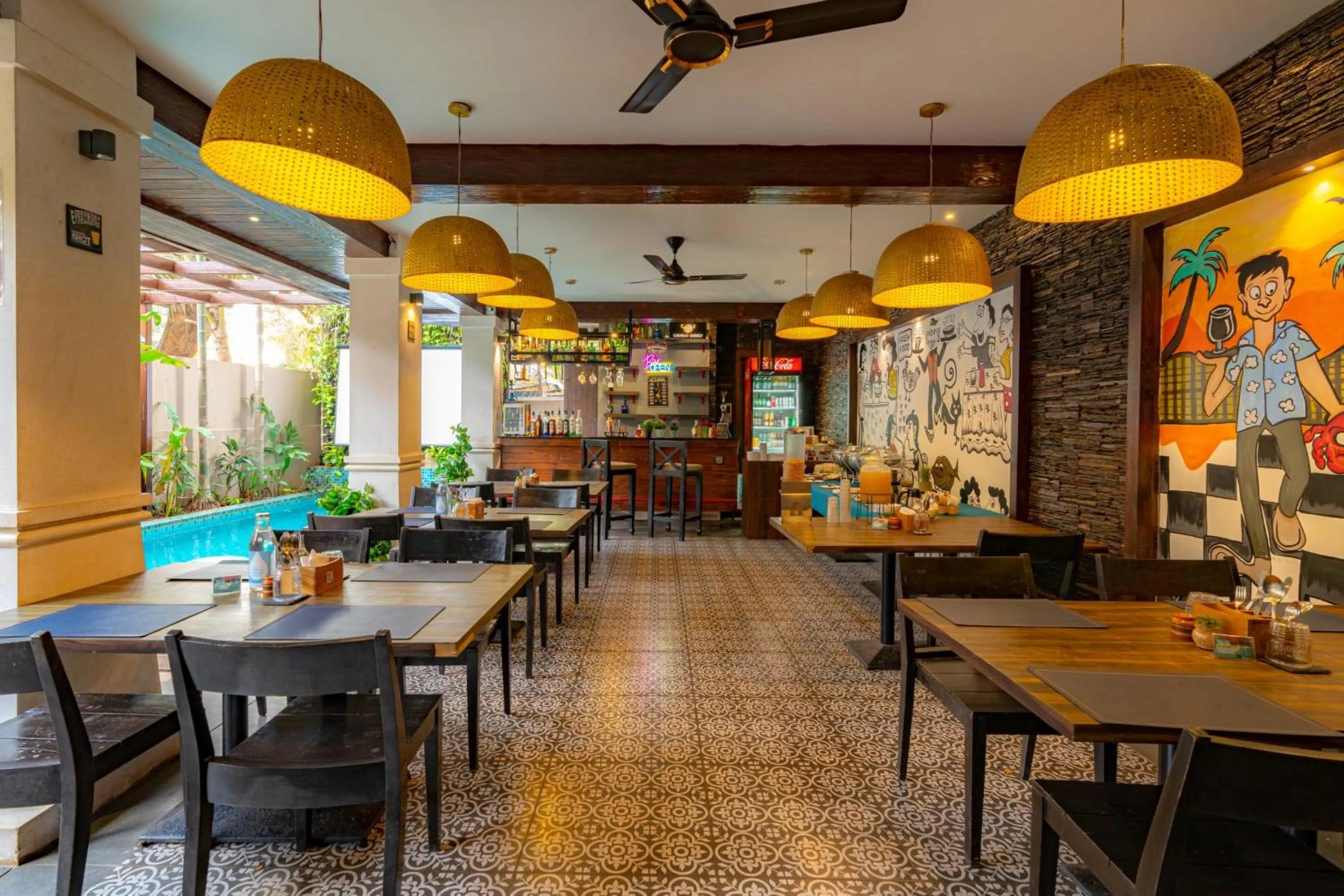 Restaurant/places to eat in Riva Gold Coast