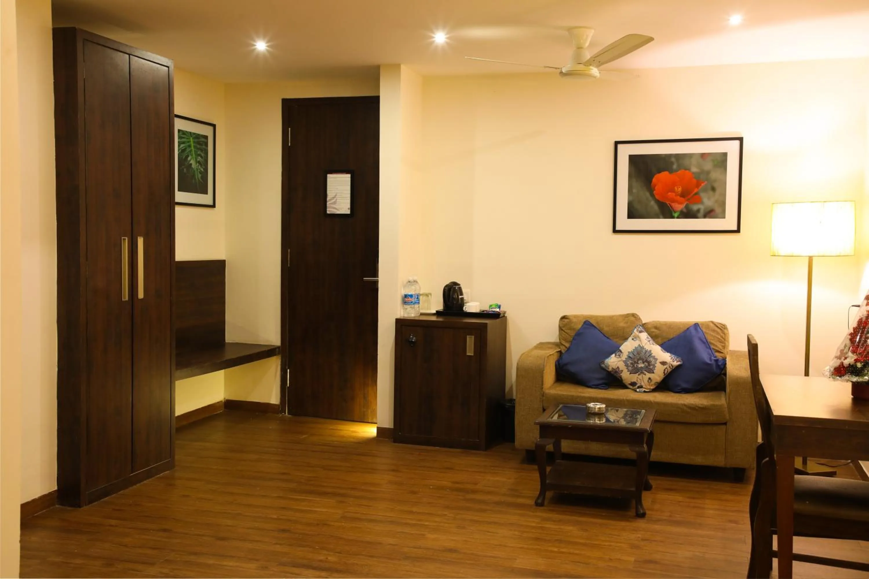 Living room in Riva Gold Coast